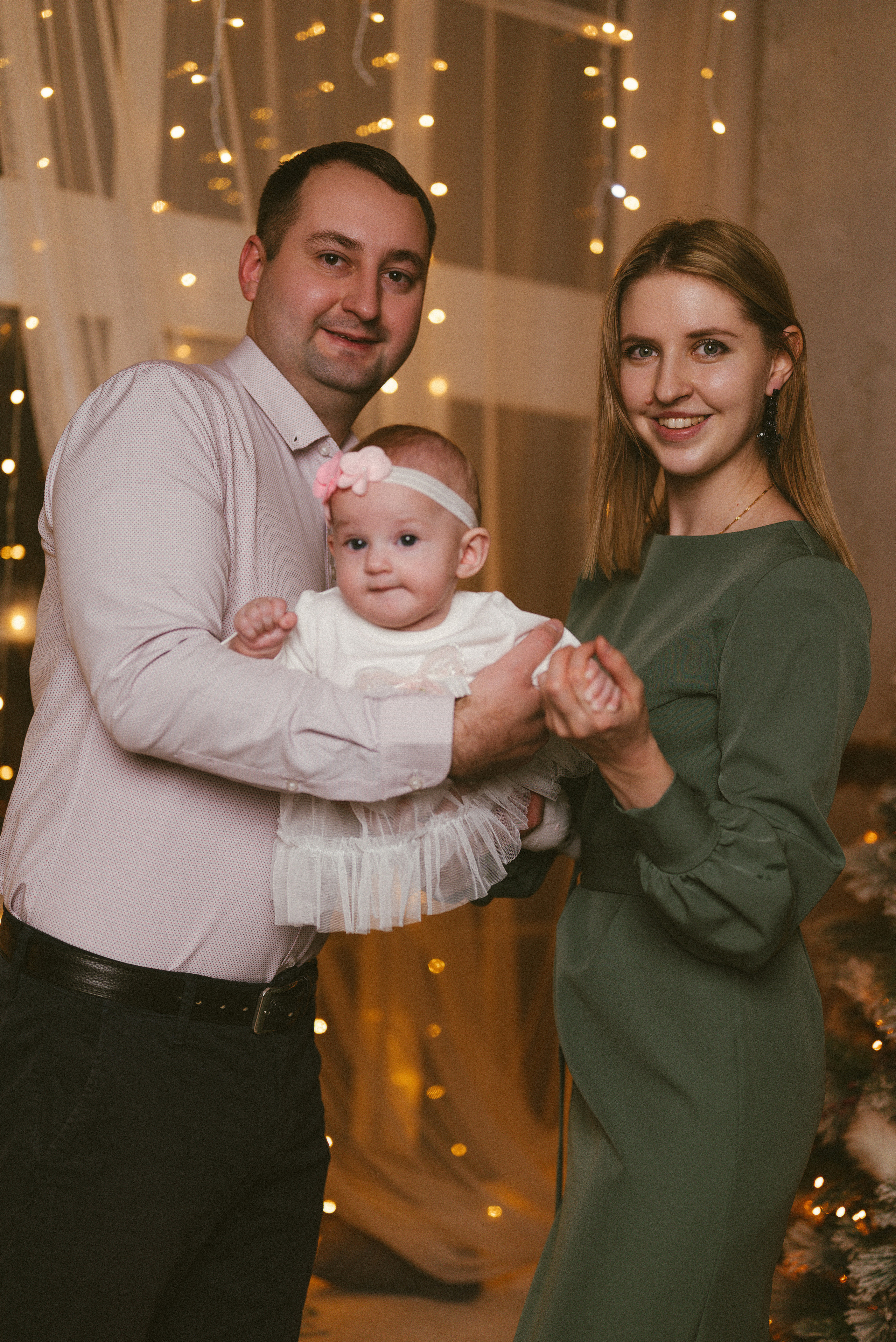 Антон, Валерия с Кириллом и Ксю. Фотограф Кристина Пархоменко