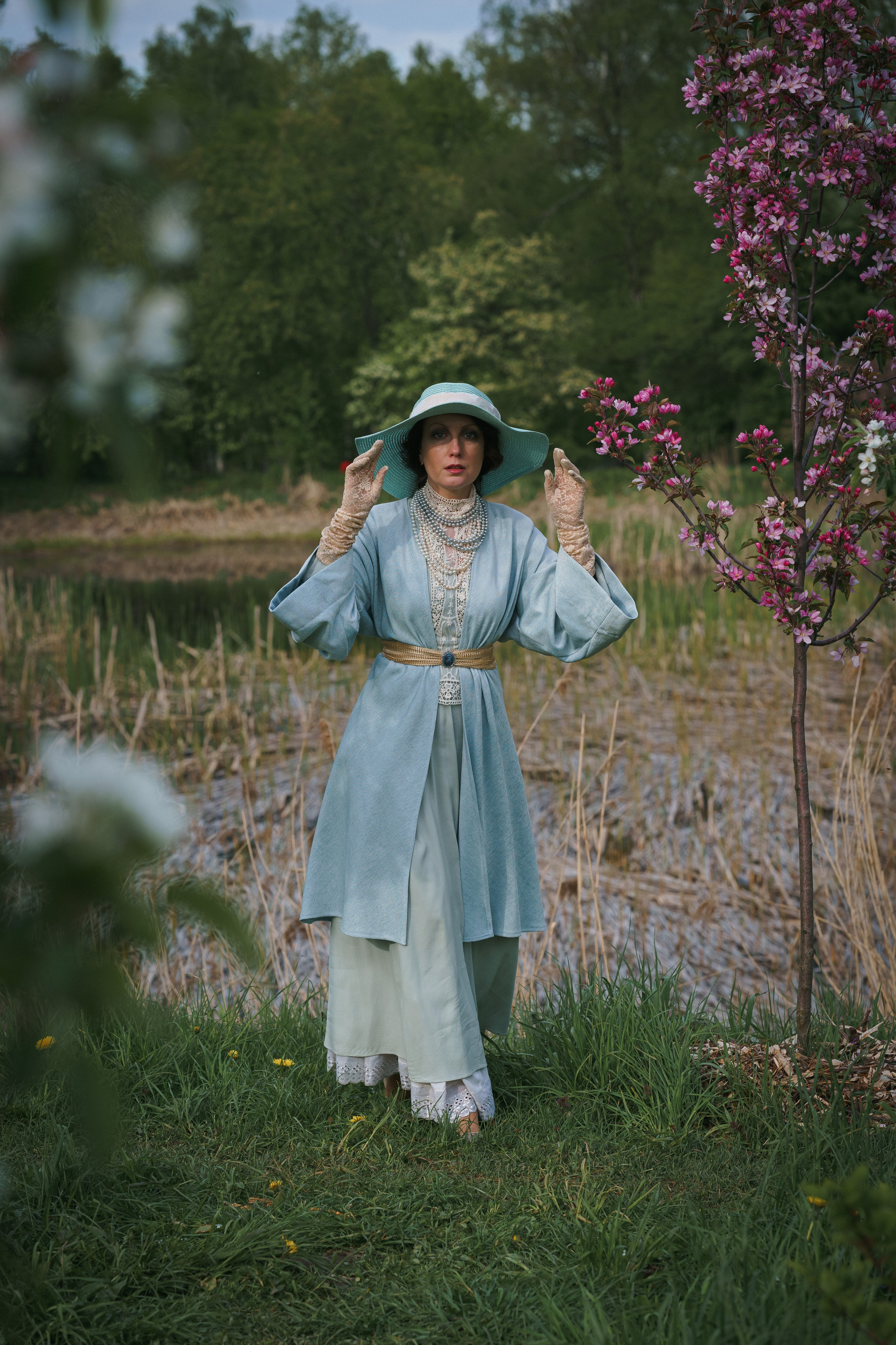 Женский портрет на природе