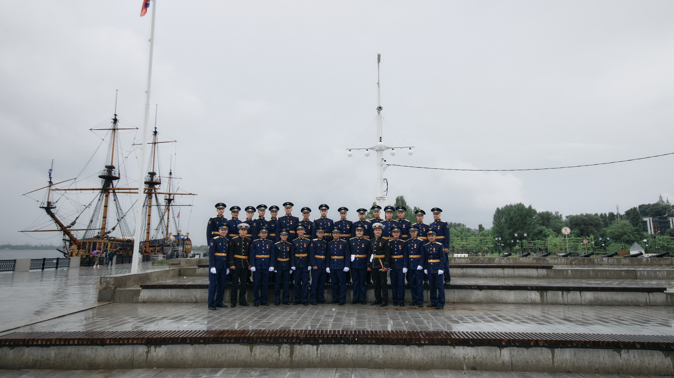 Выпуск Военно Воздушной Академии. Свадебный и репортажный фотограф Дмитрий Кононенко