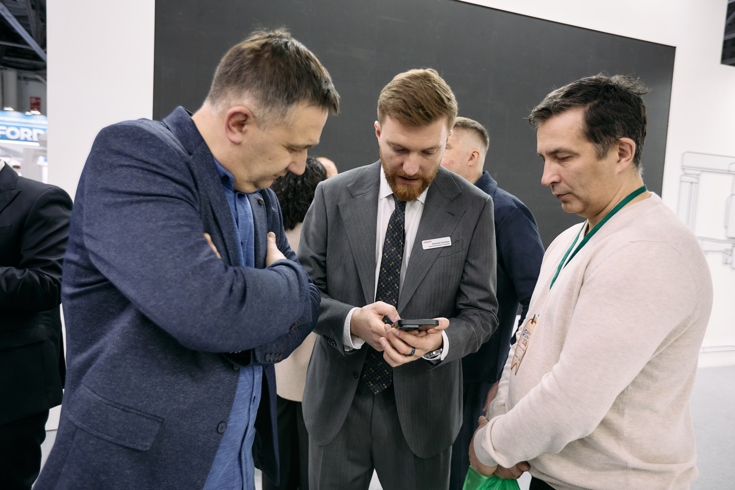 Дентал Салон 2026: Vatech. Свадебный и репортажный фотограф Дмитрий Кононенко