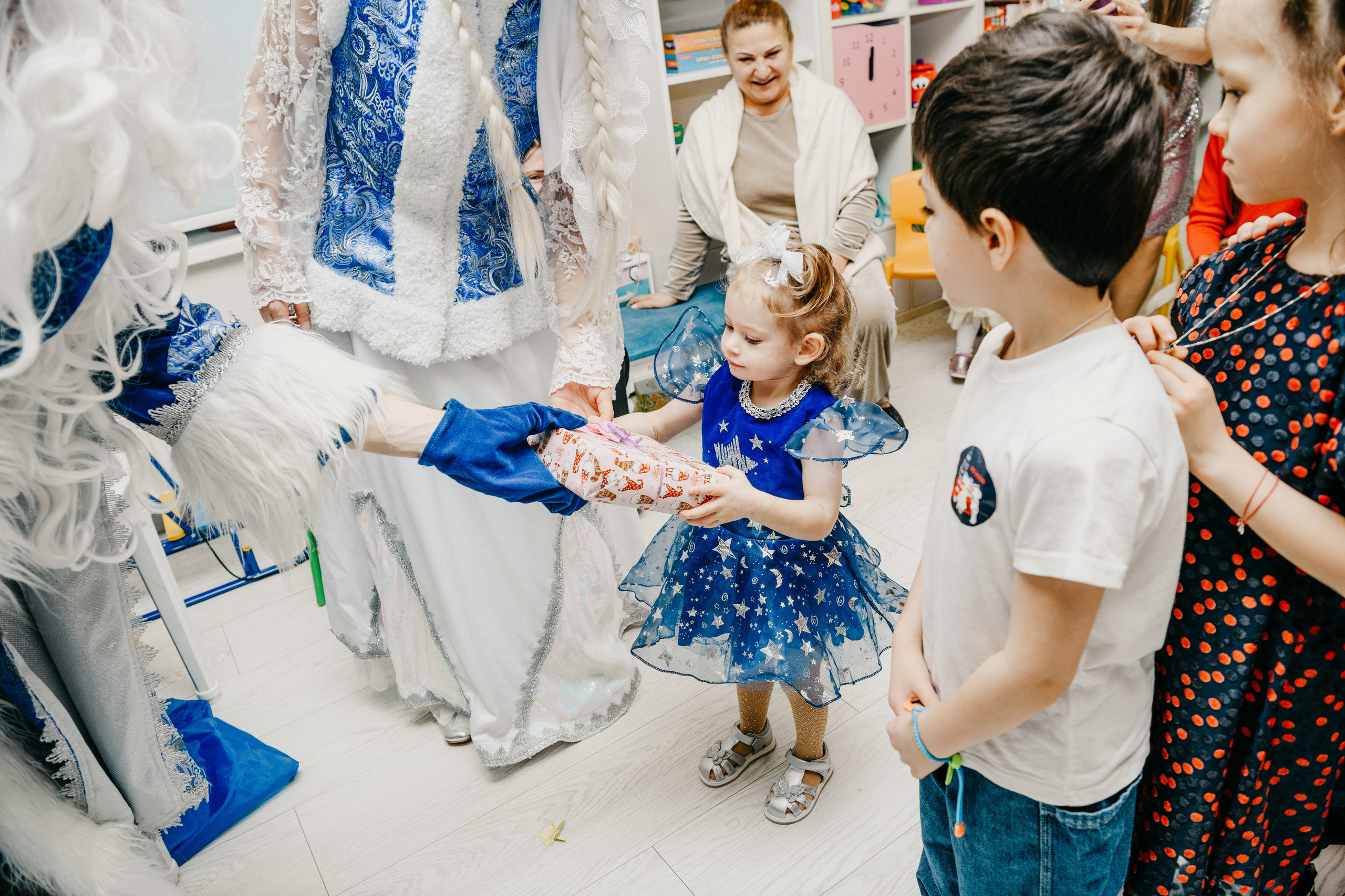 New Generation Kids. Фотограф на выписку из роддома в Москве и МО