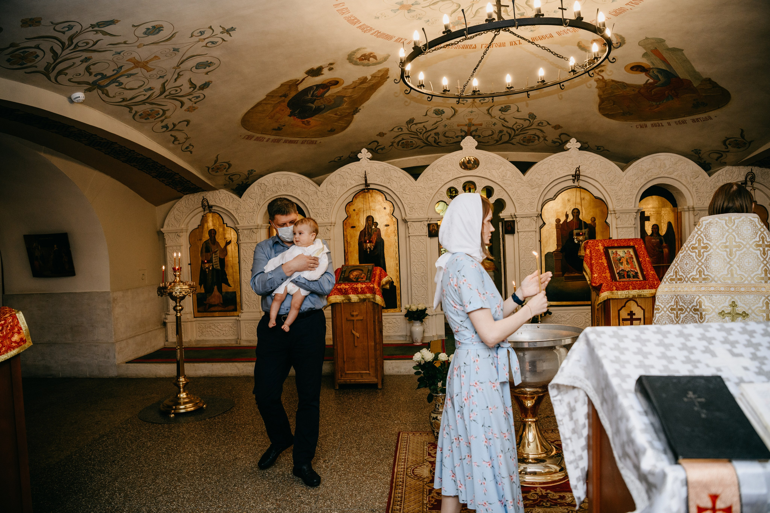 Крещение Александра. Фотограф на выписку из роддома в Москве и МО