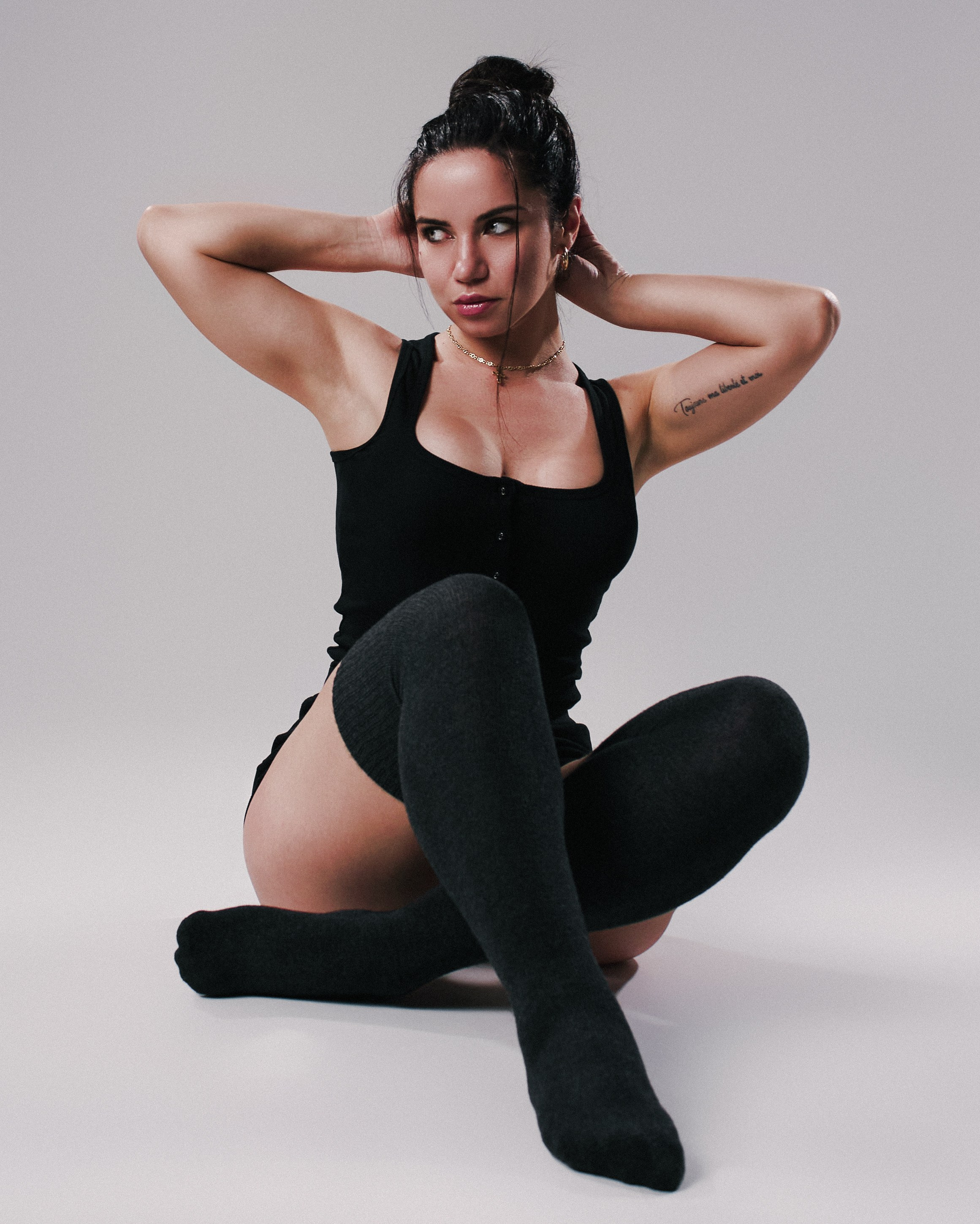 INDIVIDUAL & CREATIVE. VERONIKA TIKHOMIROVA | PHOTOGRAPHER