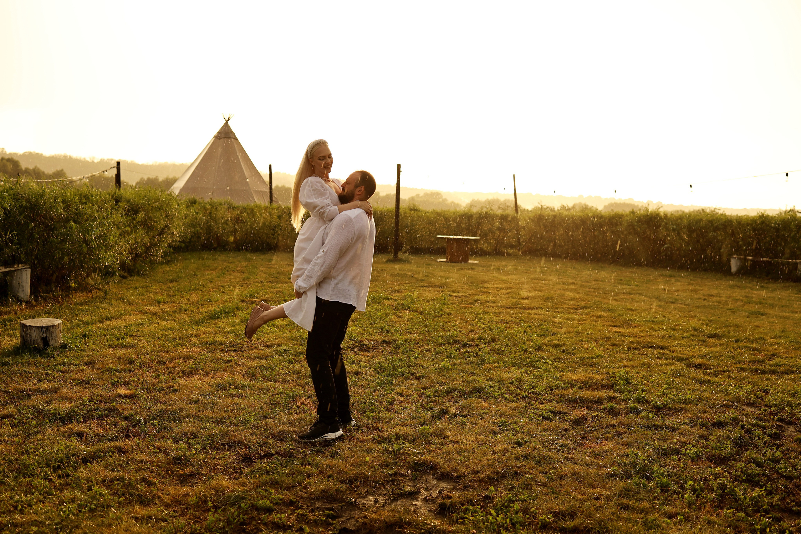 Лавстори в Сыч. Свадебный и семейный фотограф в Воронеже Ксения Воротникова