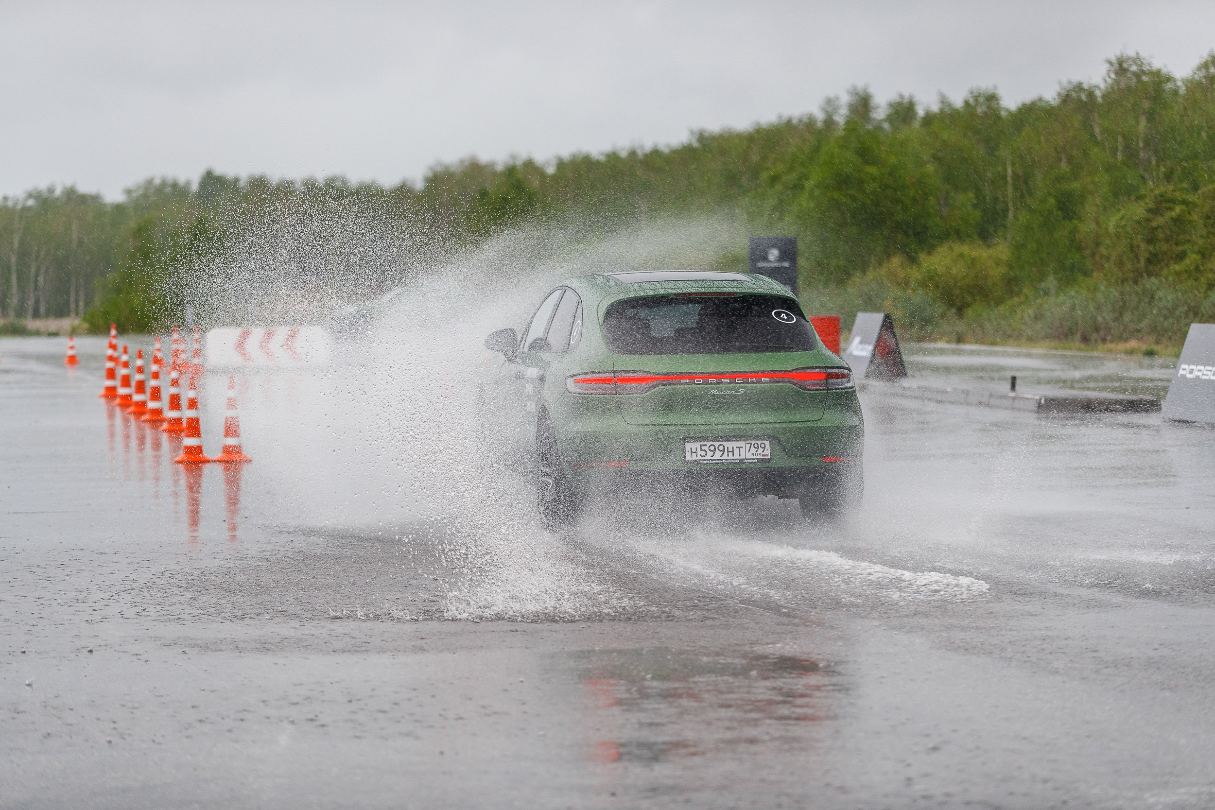 Репортажный фотограф в Москве Майк Симонов