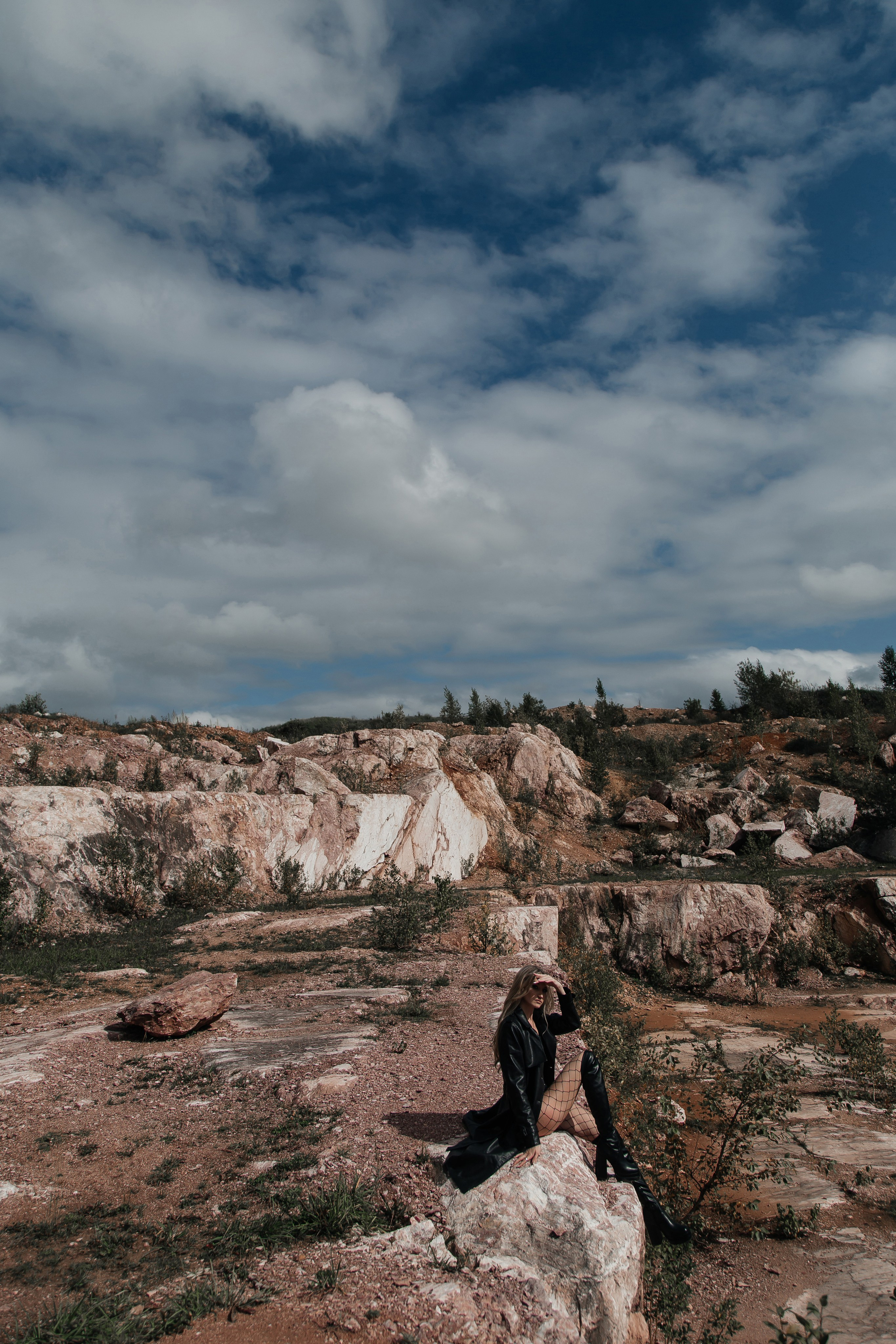 ФОТОСЕССИЯ КО ДНЮ РОЖДЕНИЯ НА МРАМОРНОМ КАРЬЕРЕ. Фотограф в Киселёвске Татьяна Трухалева