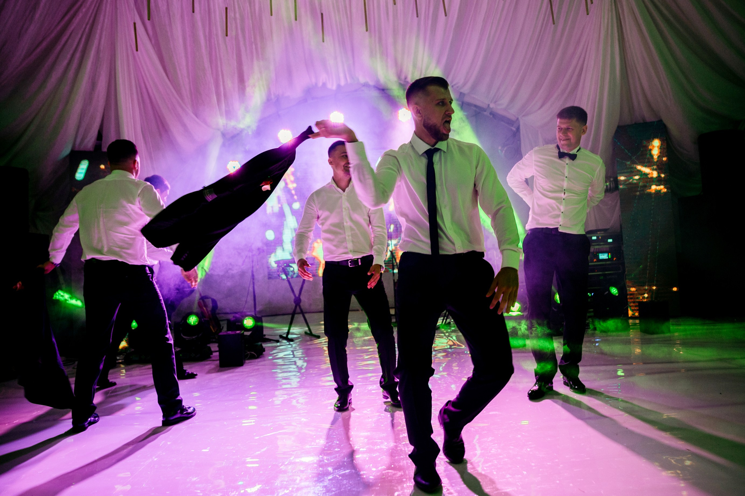 Фёдор и Алёна. Свадебный фотограф Иркутск, репортажный фотограф Иркутск