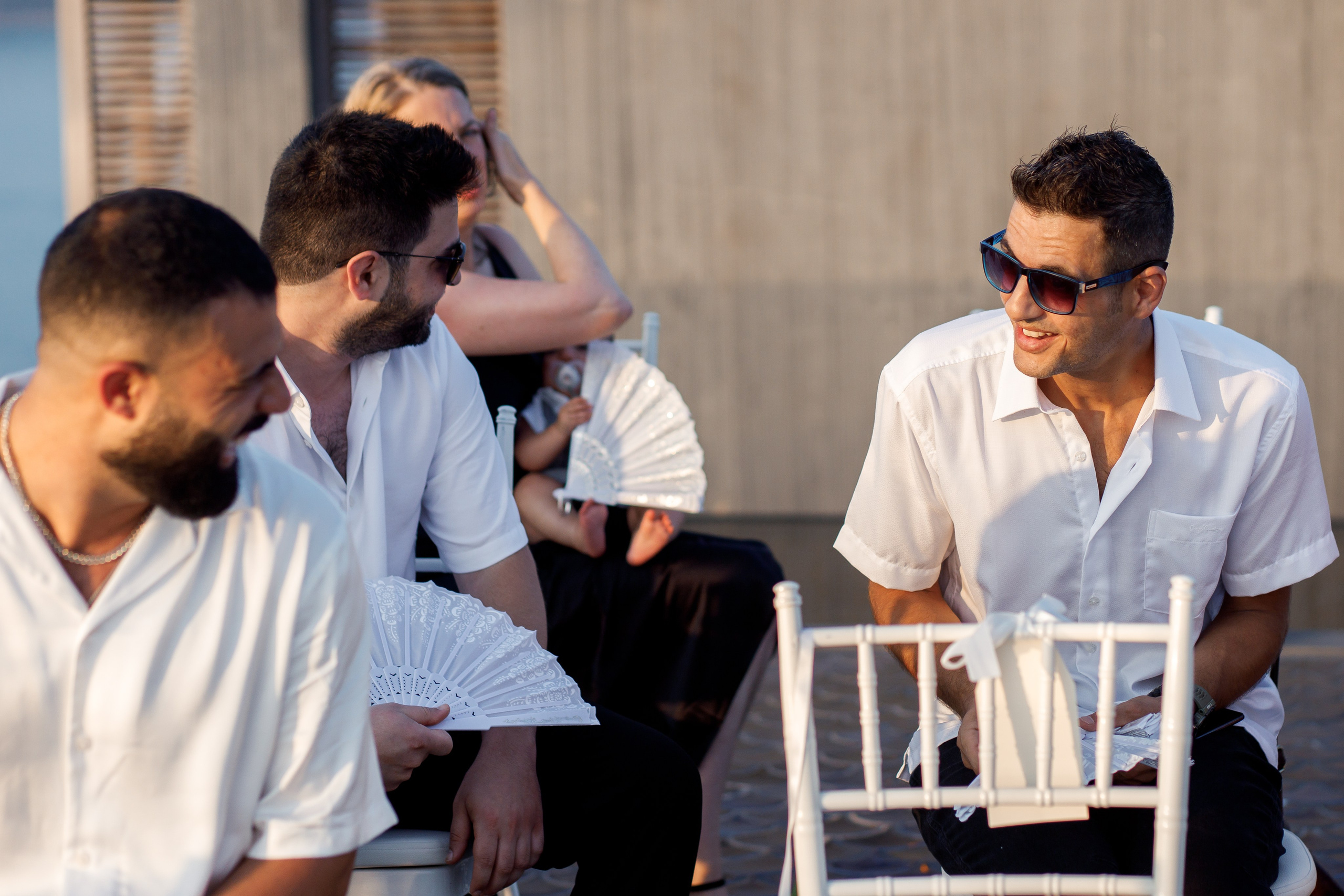 Свадьба с гостями на Пхукете. Фотограф на Пхукете в Таиланде