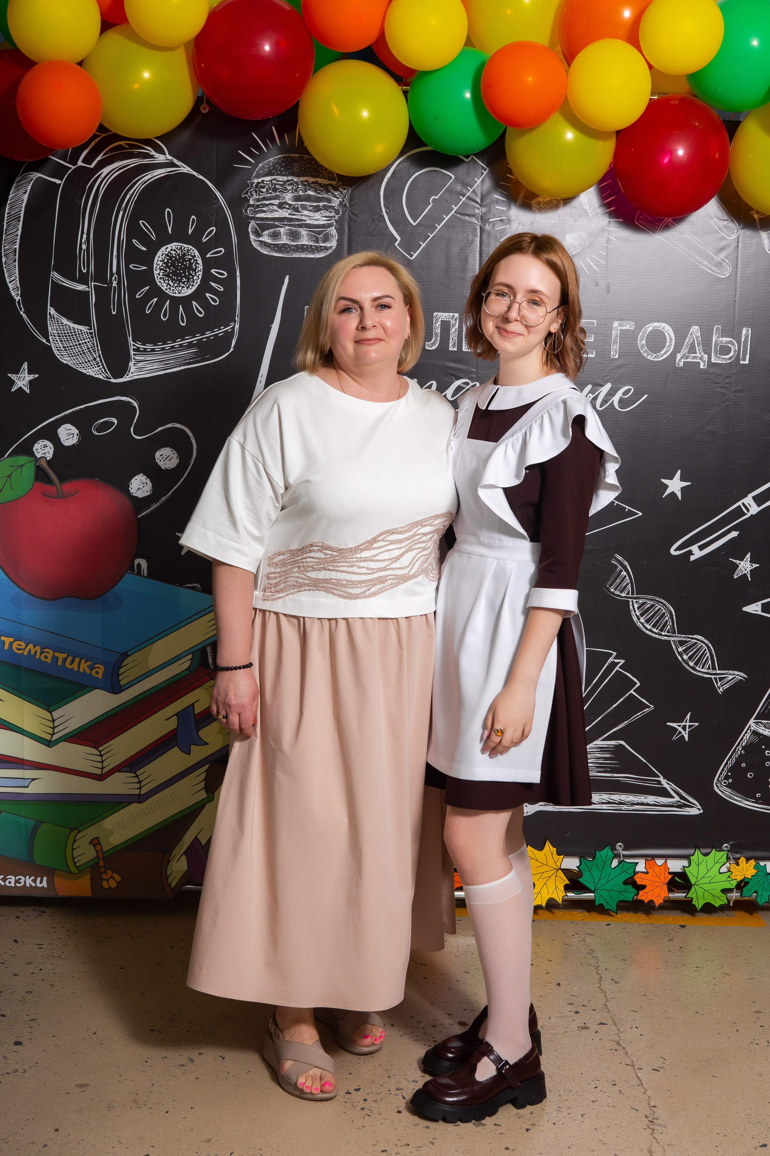 1 сентября 9 школа (фотосессия с родителями). ТВОЙ АЛЬБОМ / ТВОИ ПРАВИЛА