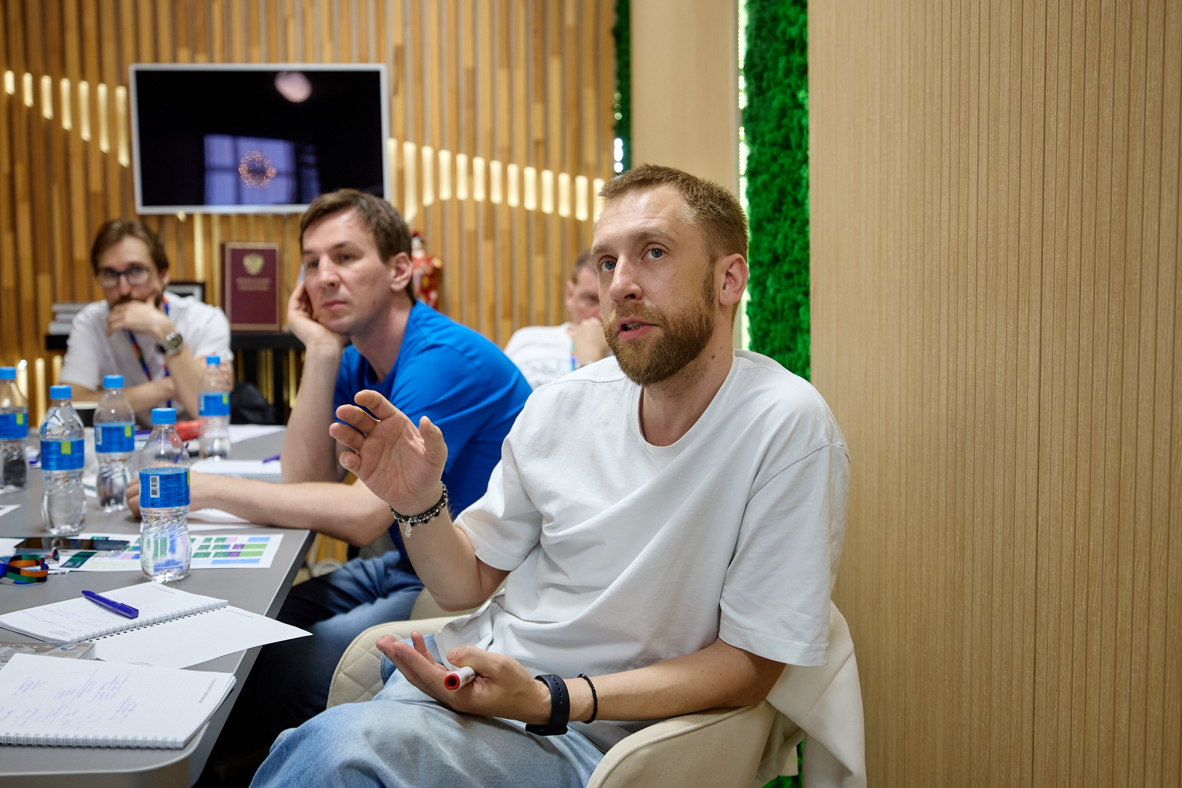 Фотограф репортаж Владивосток репортажная съёмка Приморский край фотосъёмка образование конференция форум