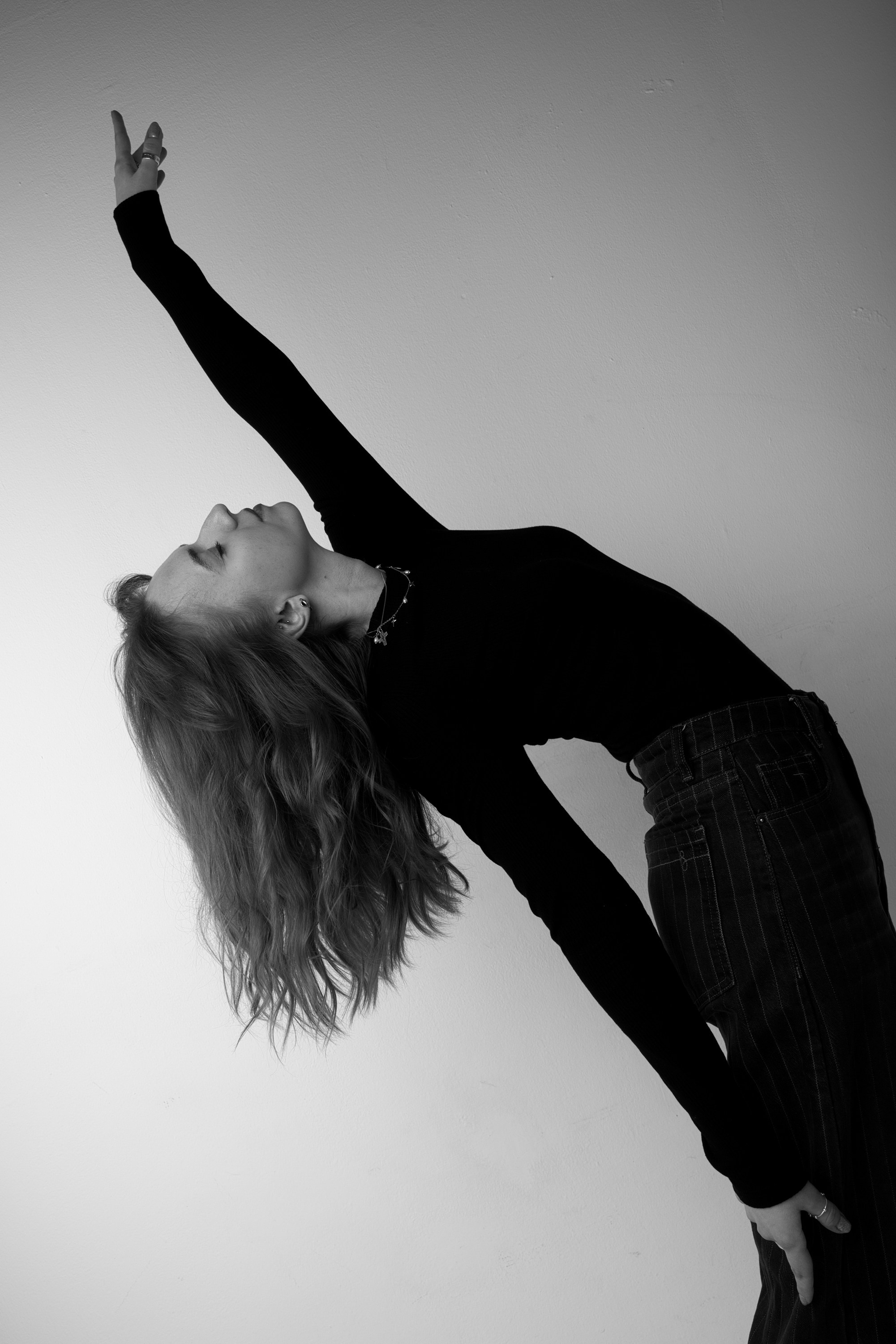 Даша. Студийная классическая фотосессия