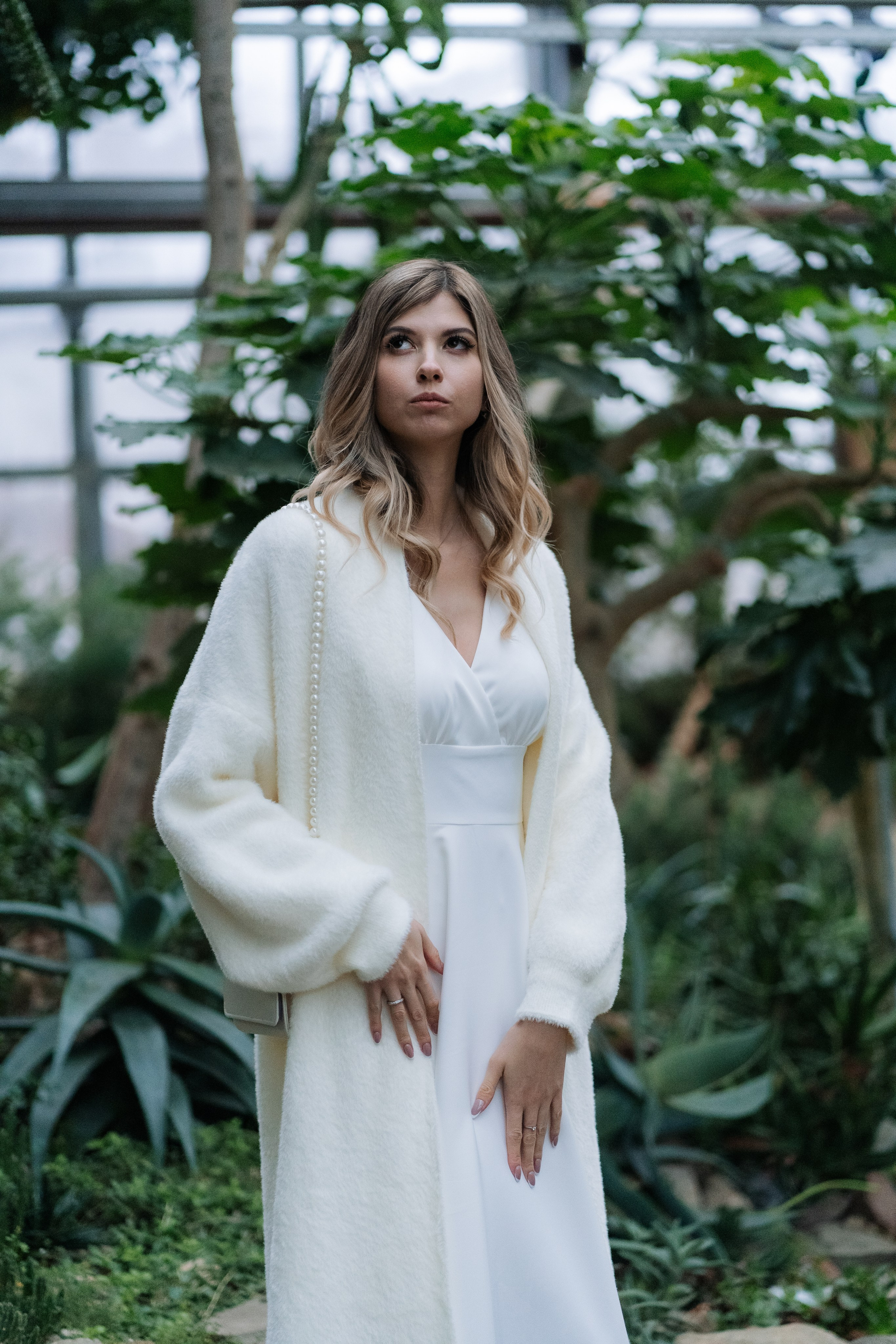 Свадебная фотосессия в оранжерее, Москва. Свадебный фотограф в Москве Анна Полушина