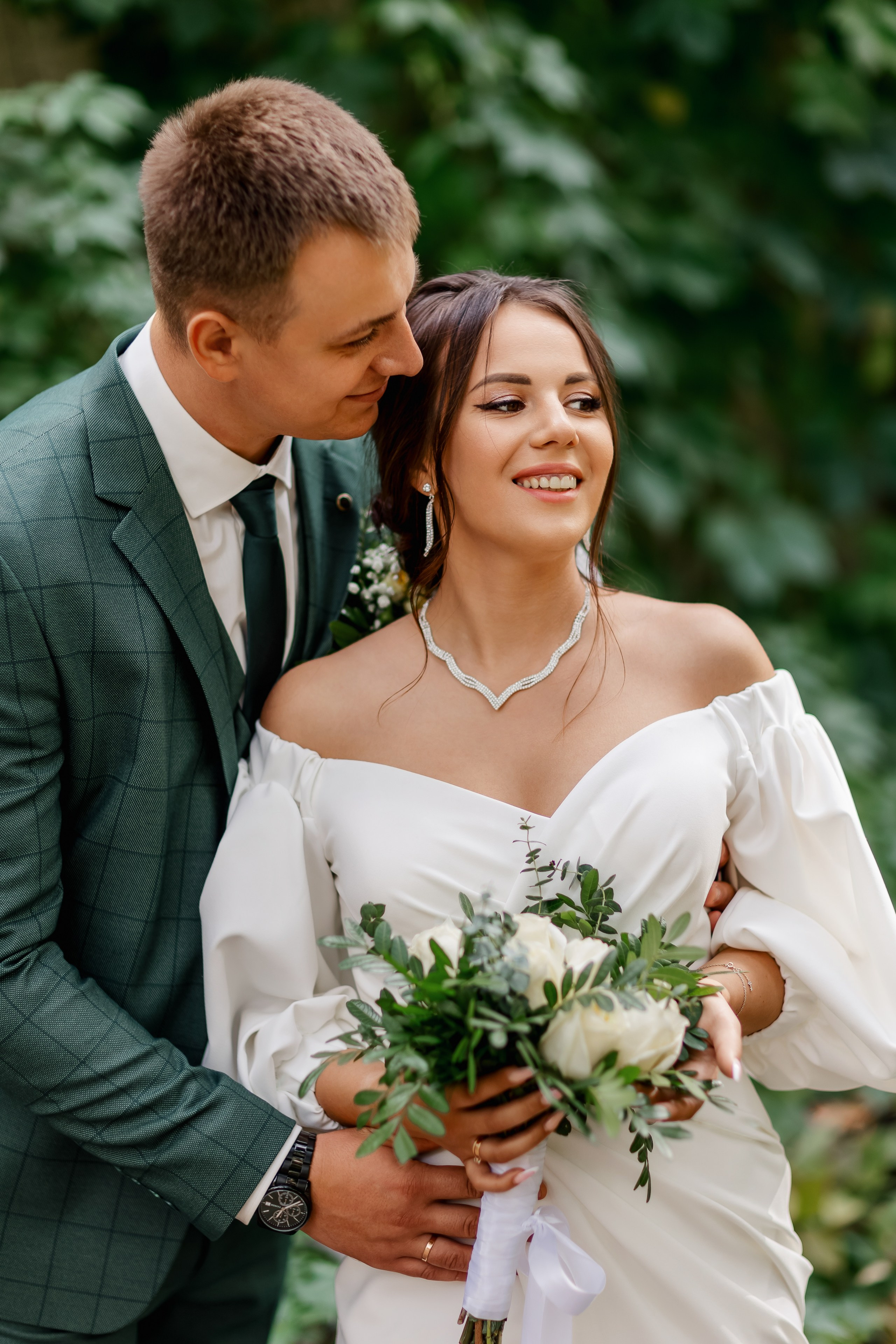 Олег и Юлия. Свадебная прогулка. Свадебный фотограф в Хабаровске