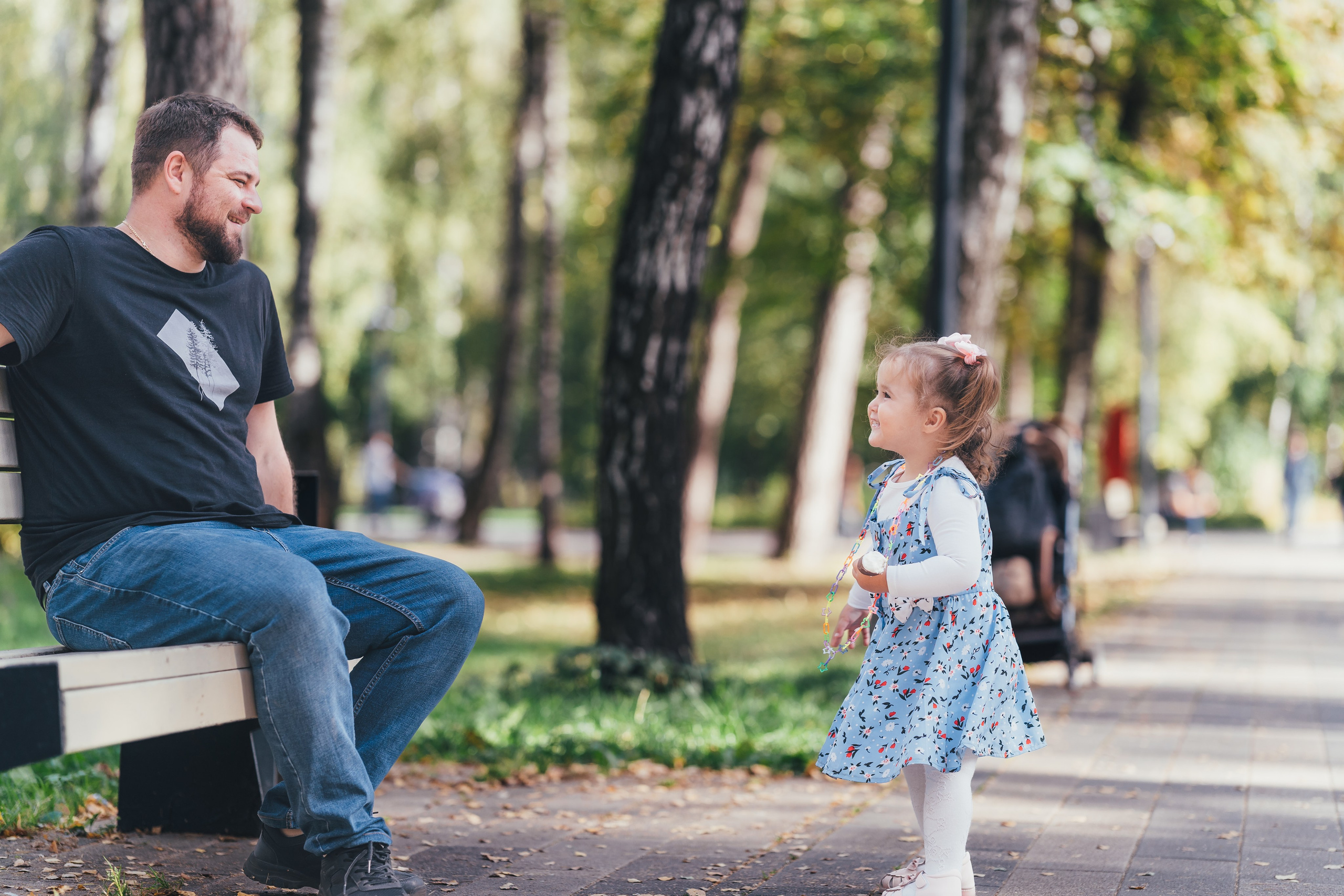 Денис с дочкой, Балашиха, парк Пехорка. Наталья Дукалова фотограф Щелково Королев Пушкино Москва Балашиха