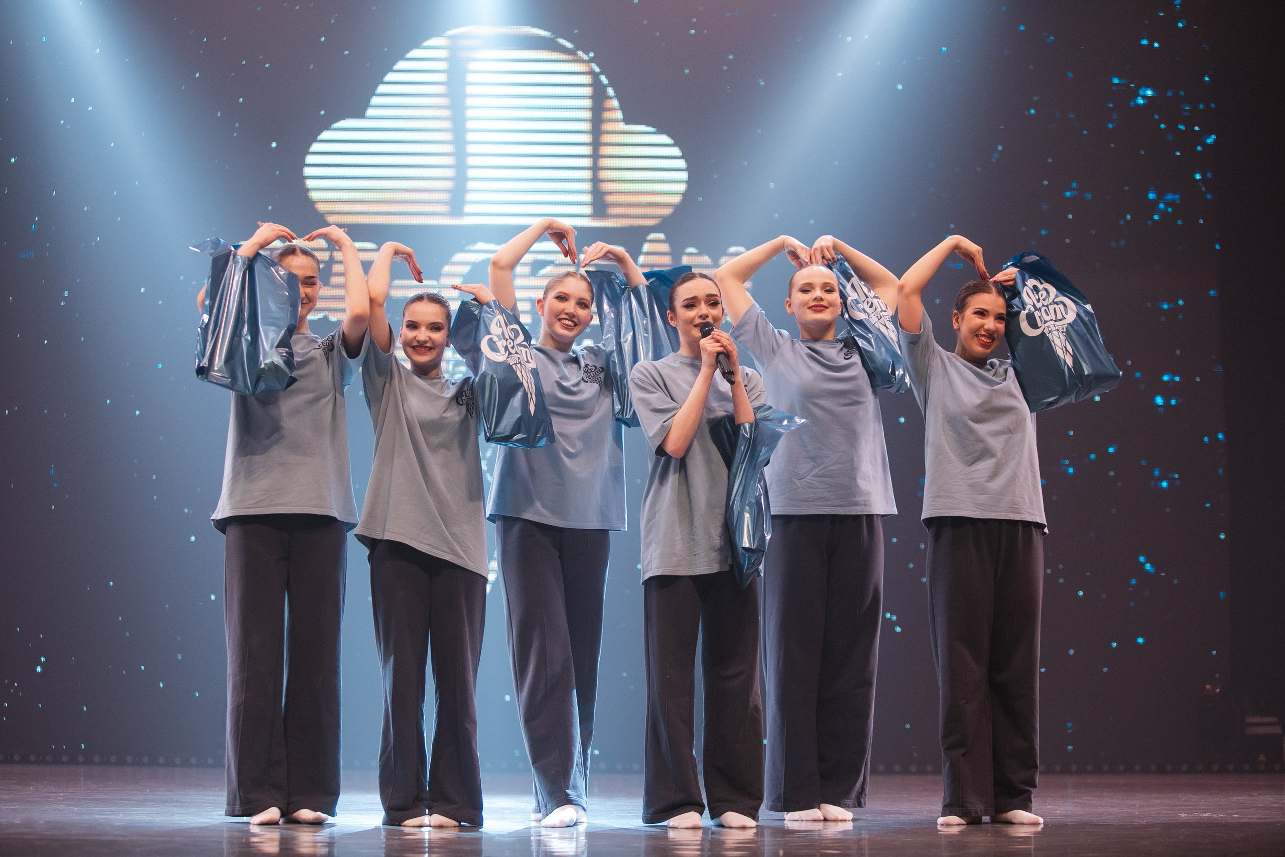 Отчетный концерт Ice Cream 2024. Роман Урумбаев фотограф Нижневартовск