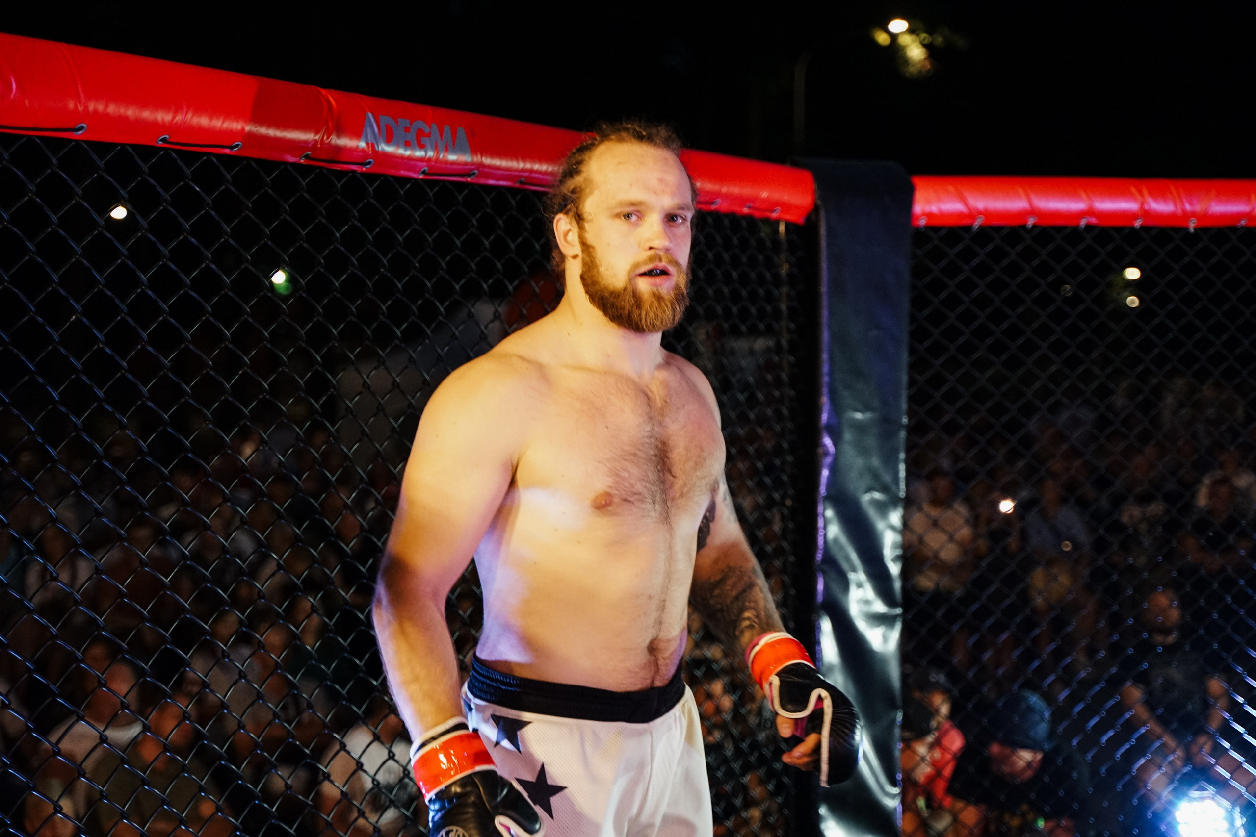 Вечер боев в ЦПКиО. Фотограф Надежда Погребняк | Рязань | Москва