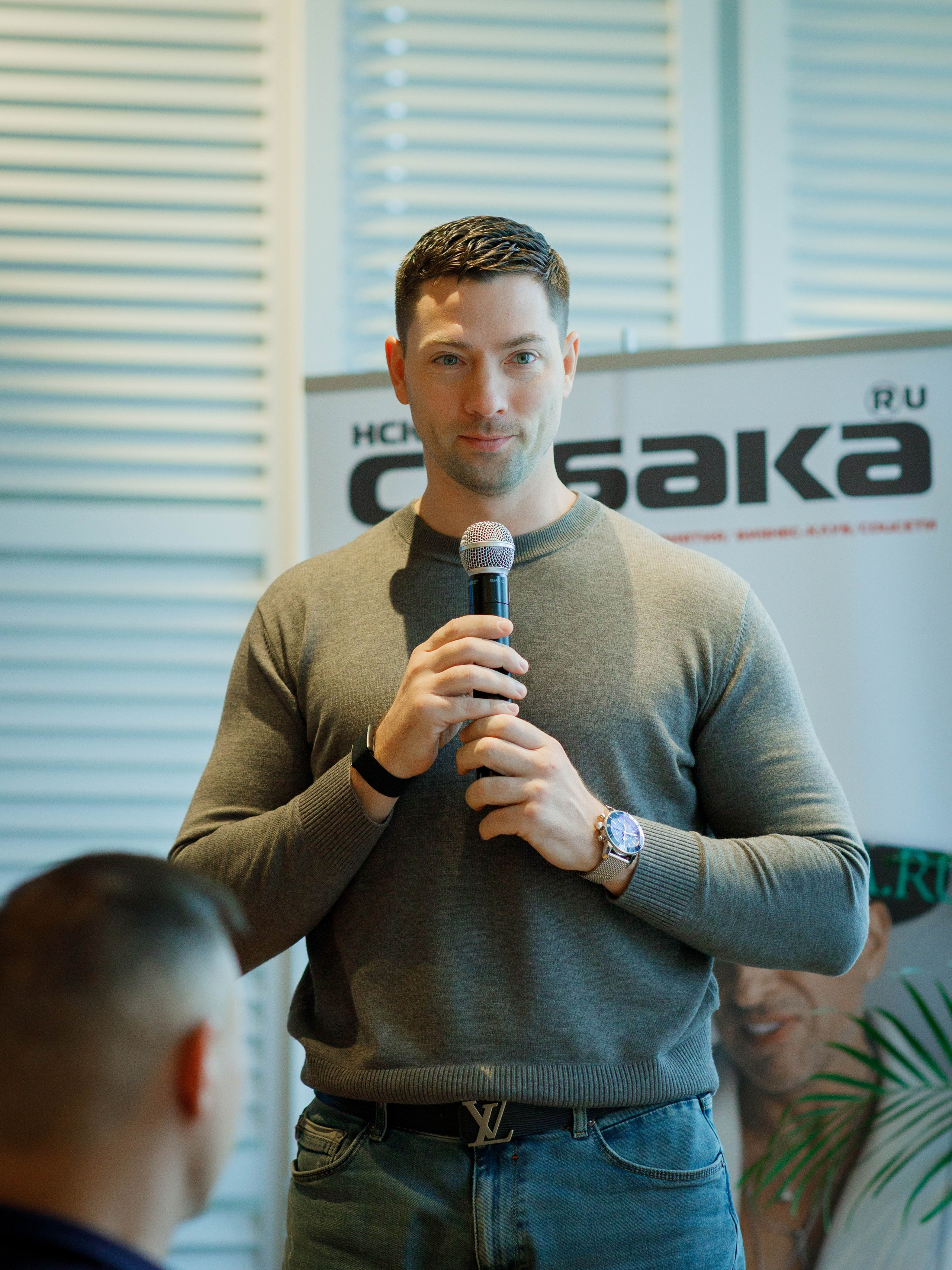 Международный опыт инвестиций РФ и ОАЭ. Бизнес-завтрак в «Магадане». Репортажный фотограф в Новосибирске Алена Помазунова