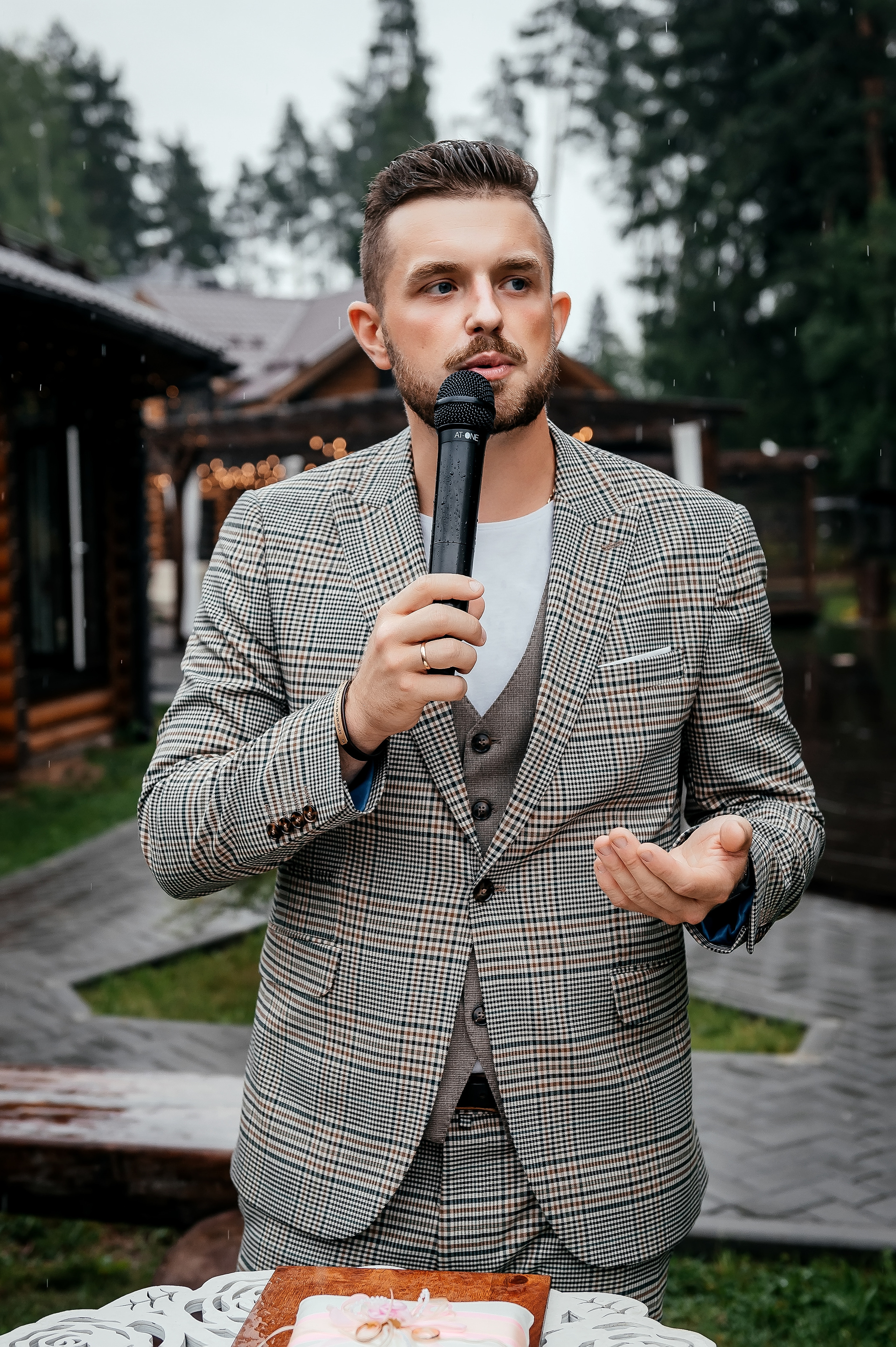 Лесная фотоистория в Загородном клубе «Барин». Свадебный и семейный фотограф Виктория Носачёва. Щелково, Москва и МО