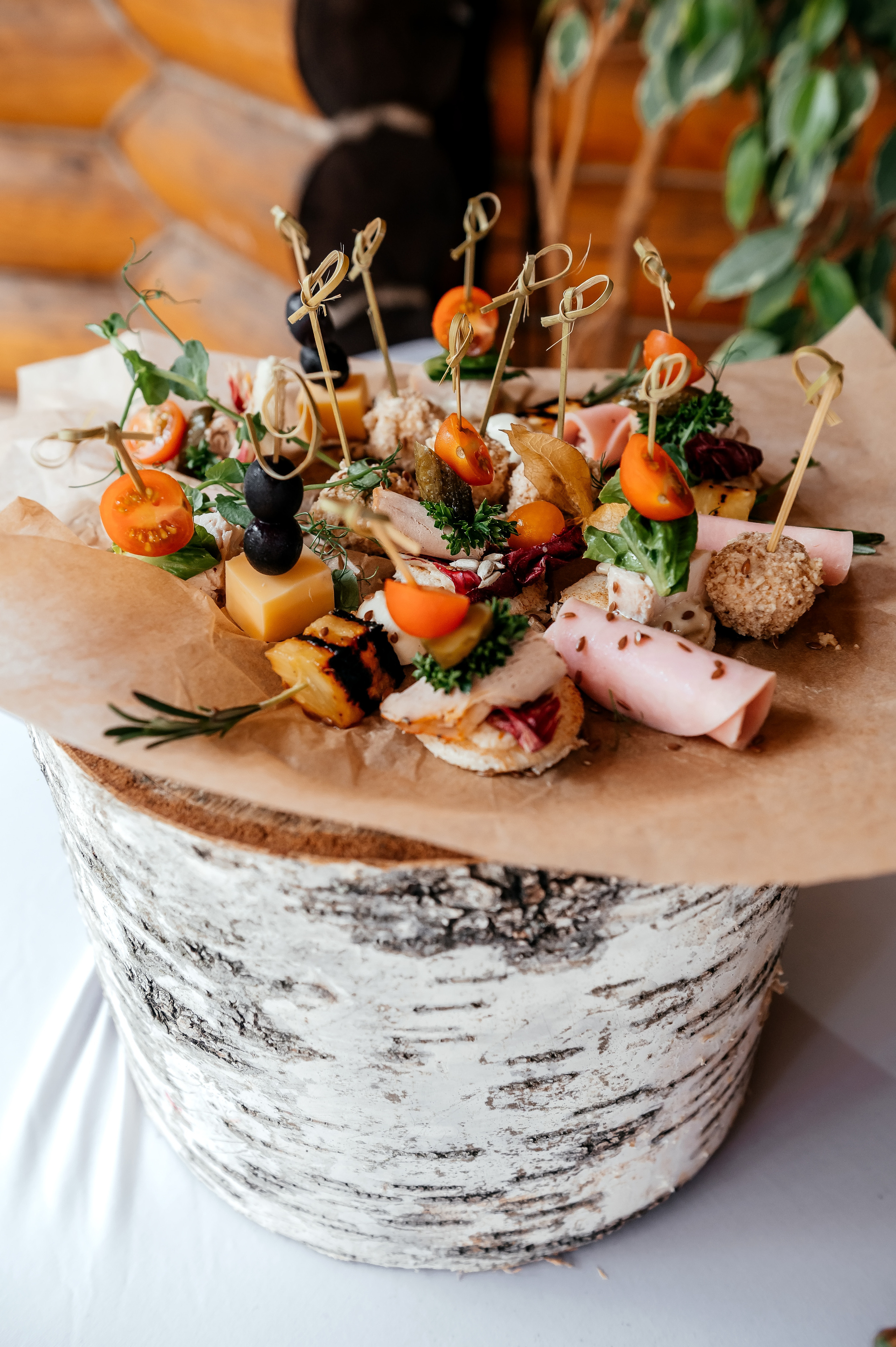 Лесная фотоистория в Загородном клубе «Барин». Свадебный и семейный фотограф Виктория Носачёва. Щелково, Москва и МО