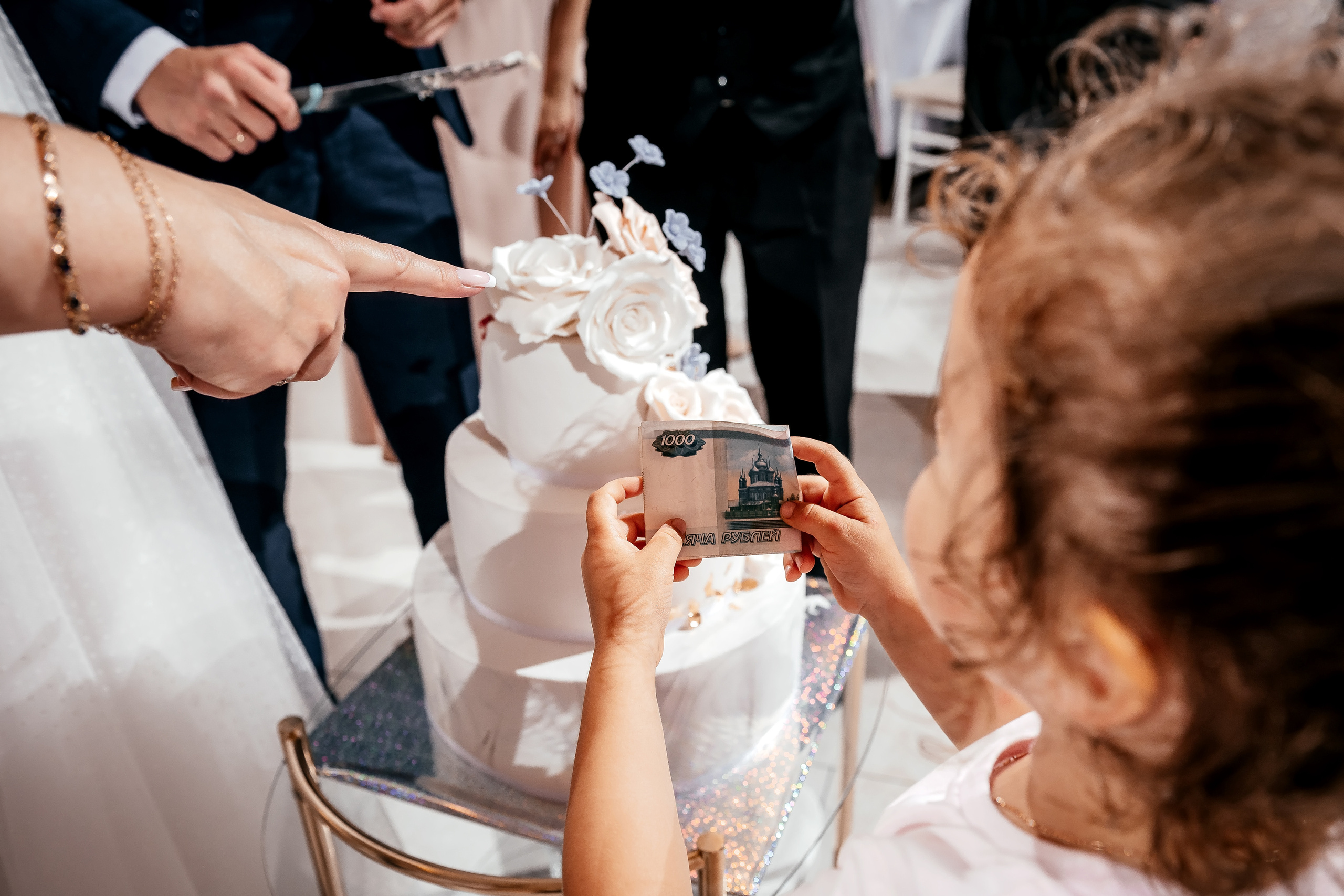 Лесная фотоистория в Загородном клубе «Барин». Свадебный и семейный фотограф Виктория Носачёва. Щелково, Москва и МО