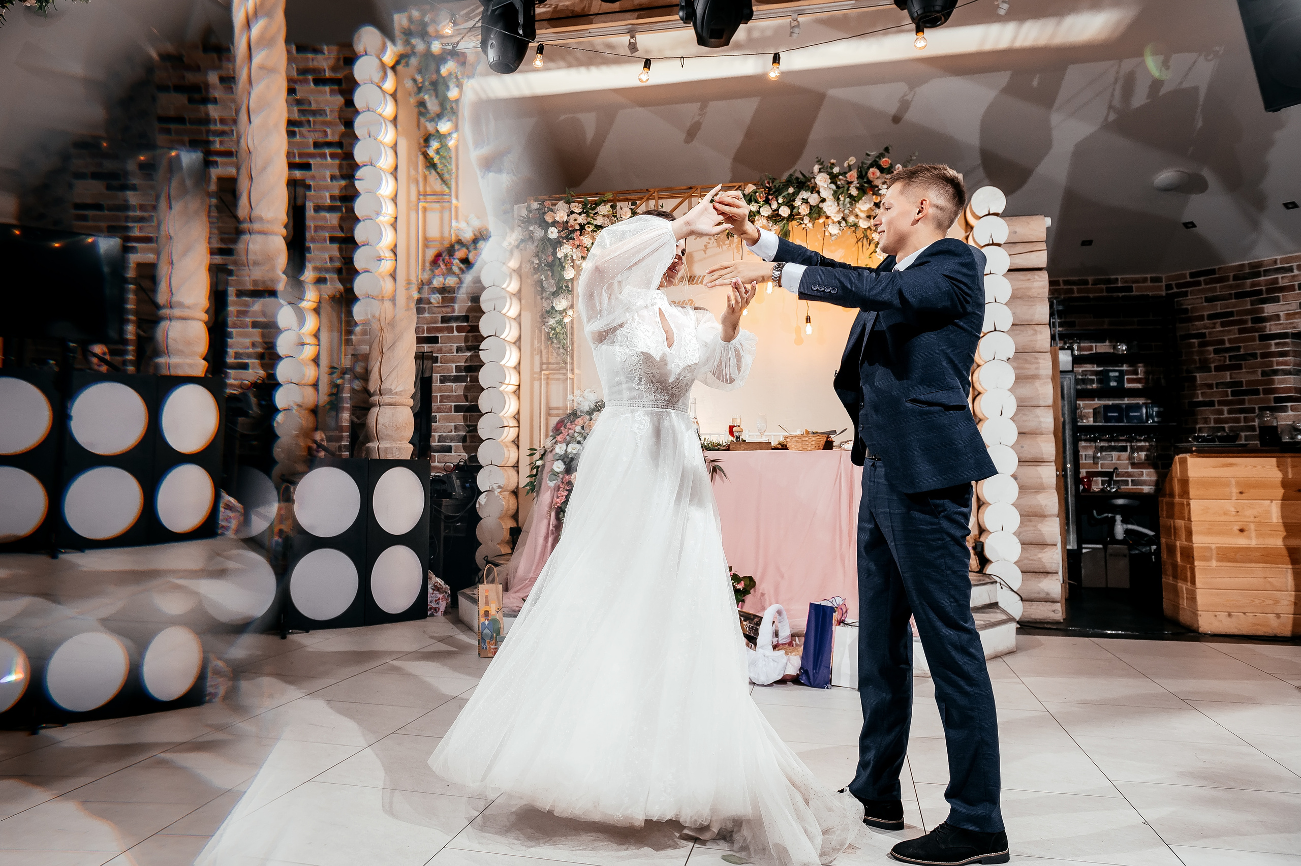 Лесная фотоистория в Загородном клубе «Барин». Свадебный и семейный фотограф Виктория Носачёва. Щелково, Москва и МО