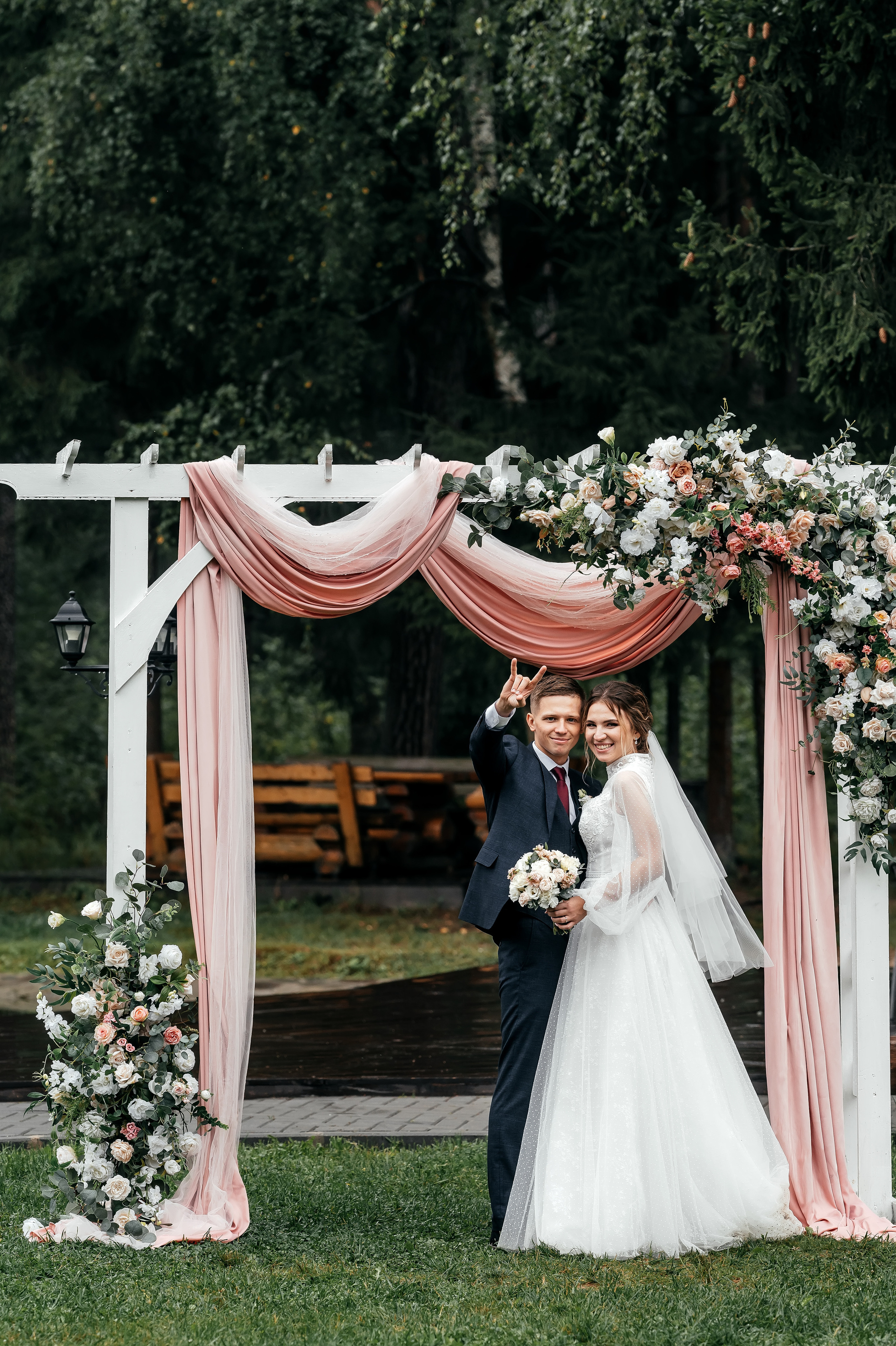 Лесная фотоистория в Загородном клубе «Барин». Свадебный и семейный фотограф Виктория Носачёва. Щелково, Москва и МО