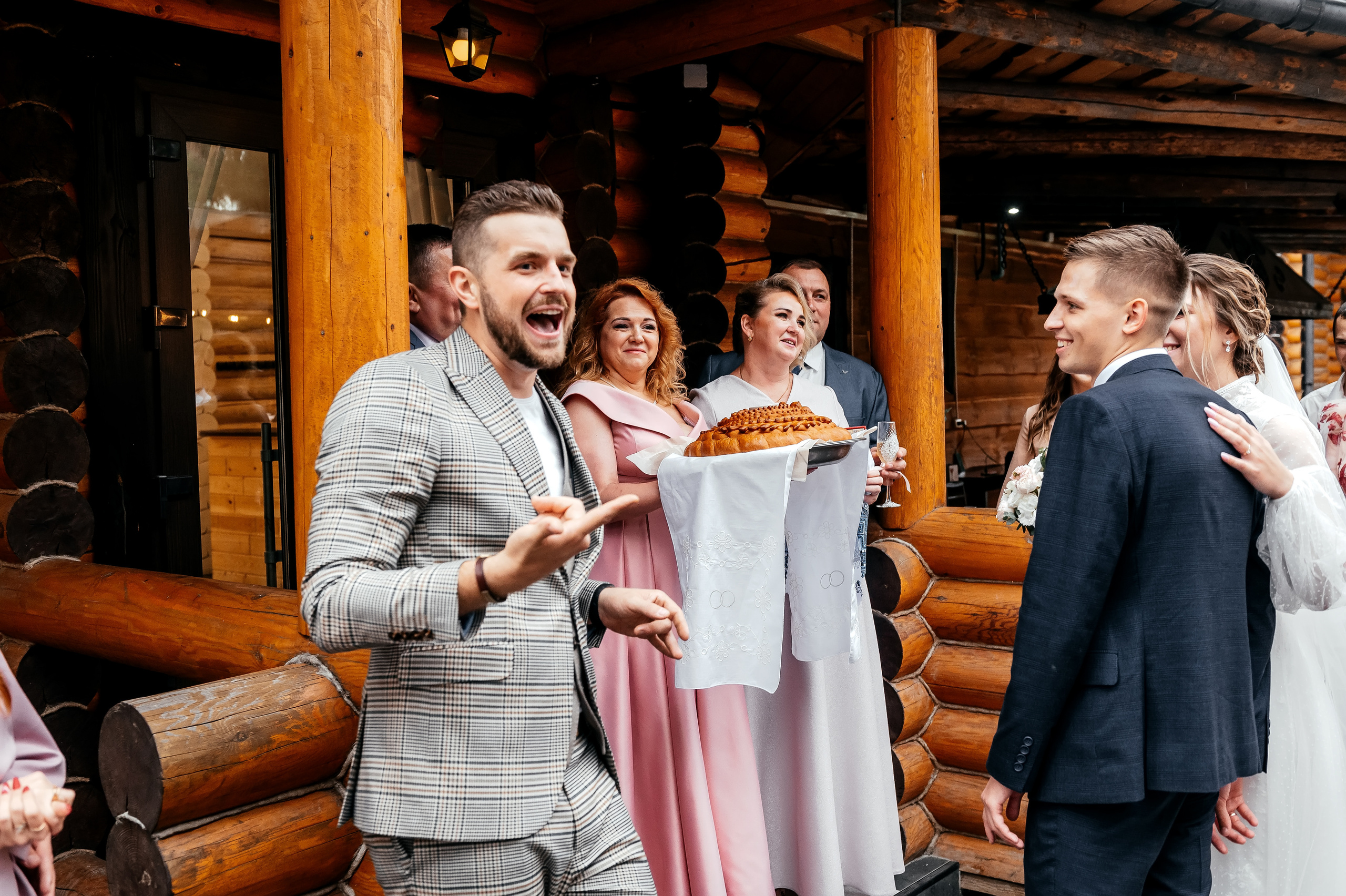 Лесная фотоистория в Загородном клубе «Барин». Свадебный и семейный фотограф Виктория Носачёва. Щелково, Москва и МО
