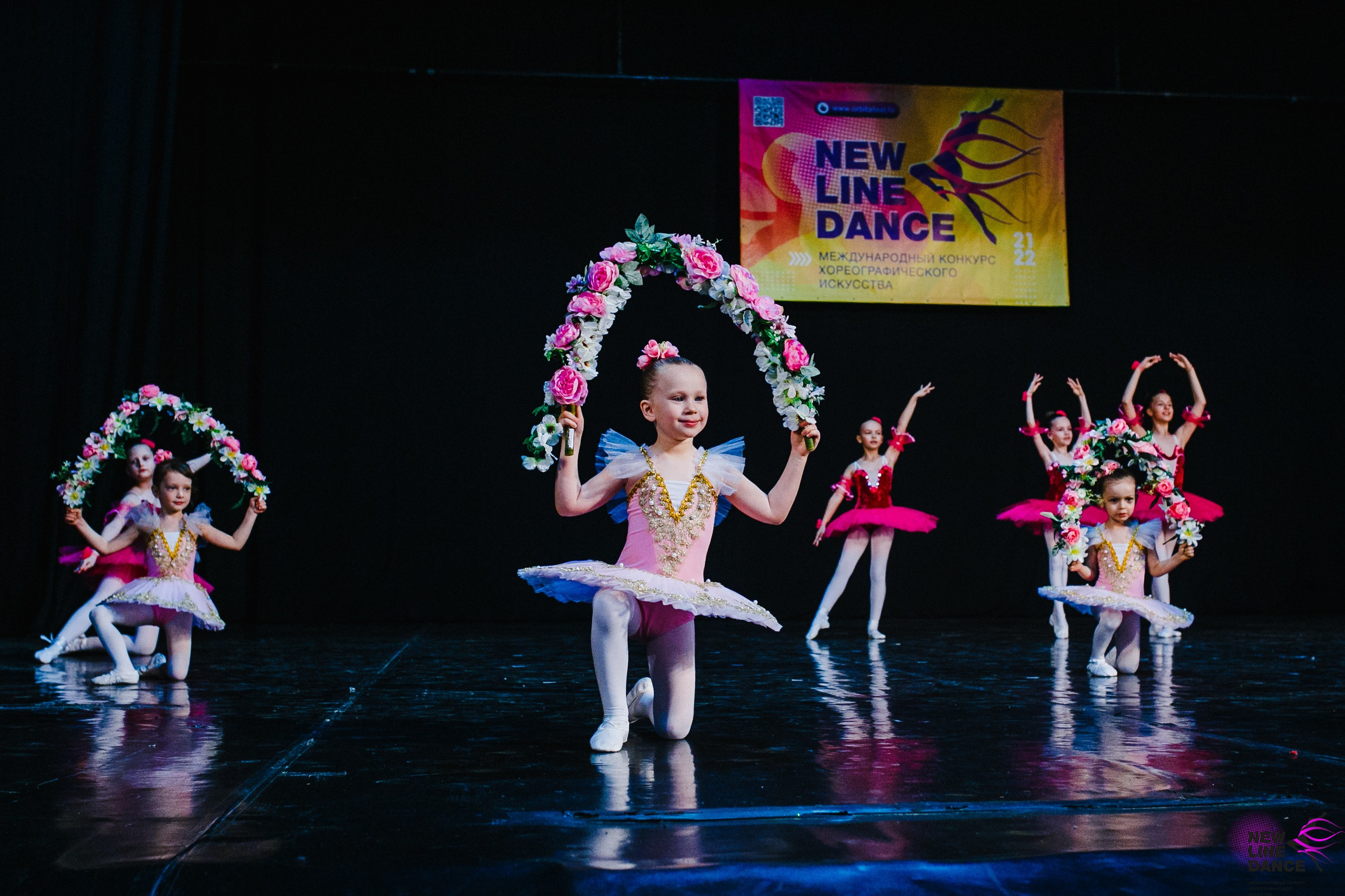 Концерты new line dance-magic universe-red. Фотограф в Новосибирске Ася Зверева