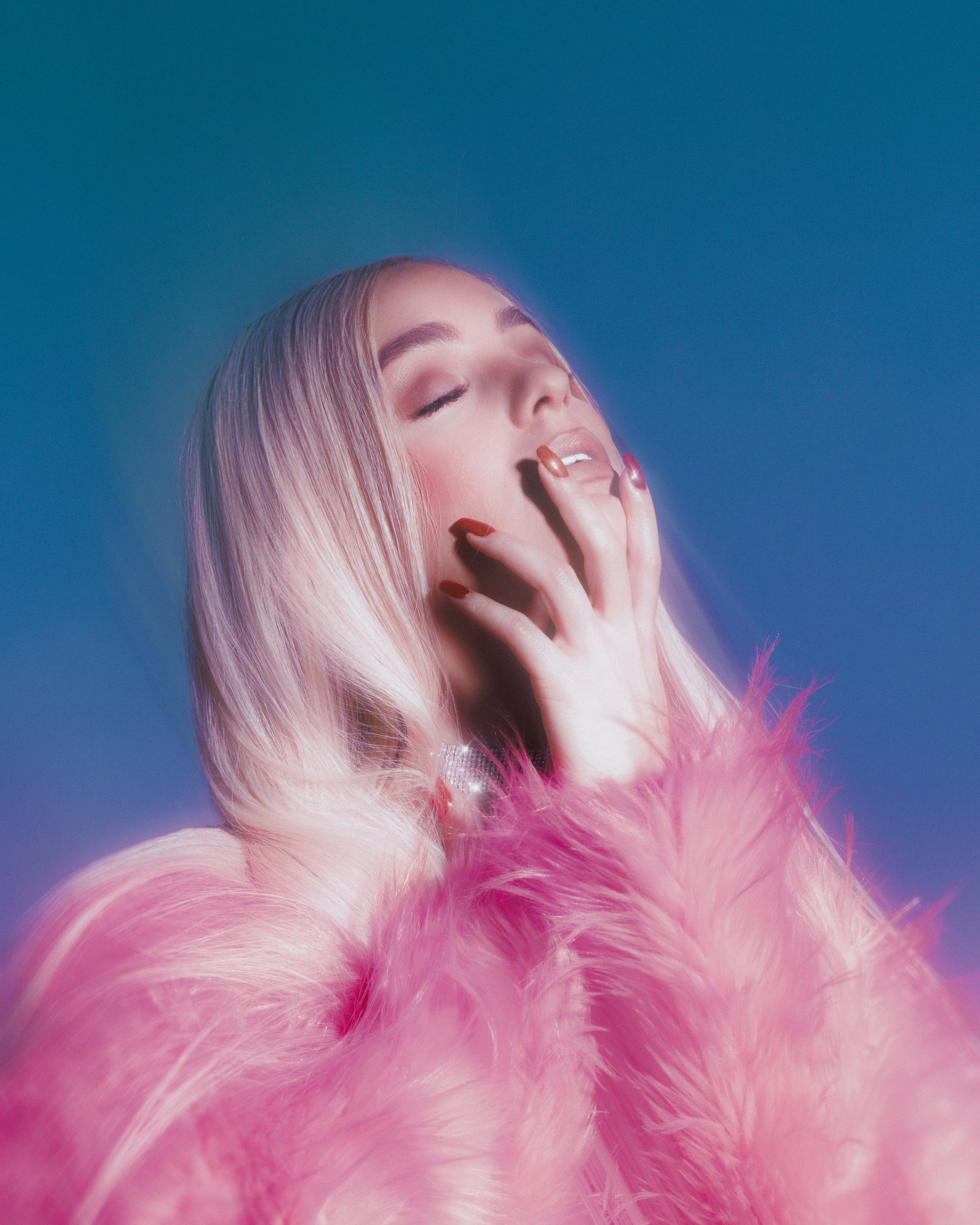 Мари Краймбрери «Нас узнает весь мир». Главная