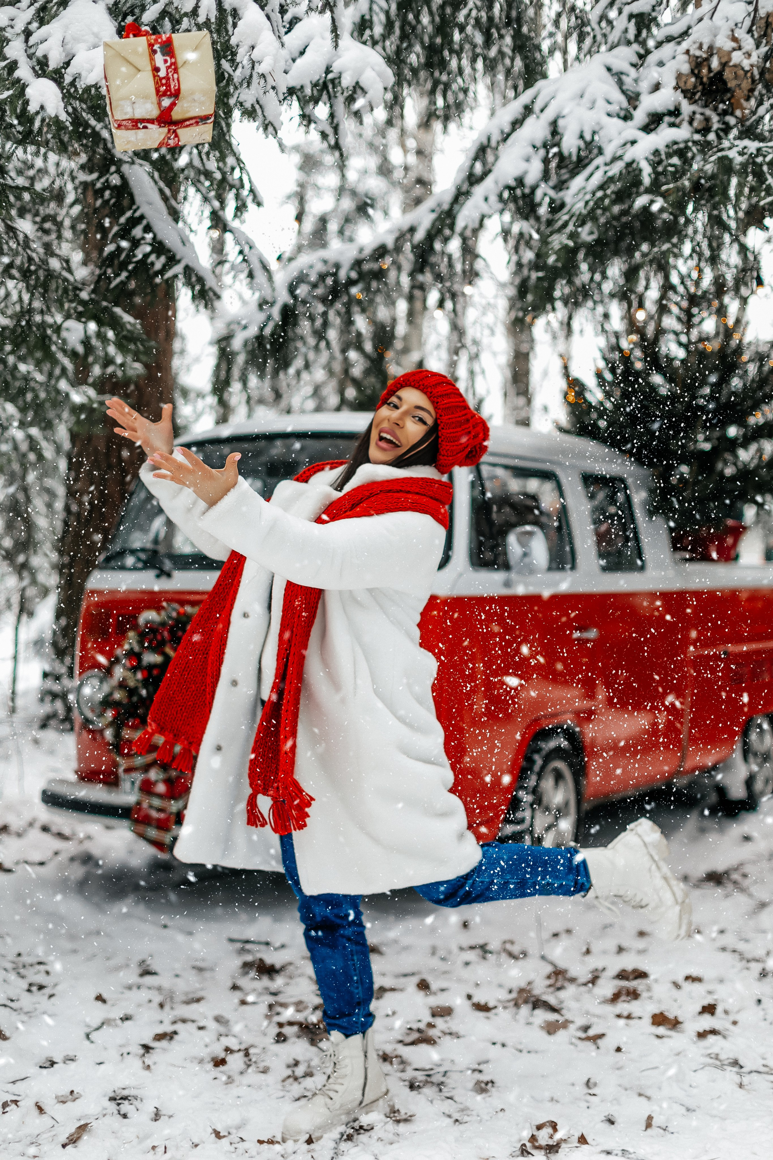 Новогодние фотосессии с ретро машинами. Фотопроекты, фотодни и фотосессии в Москве