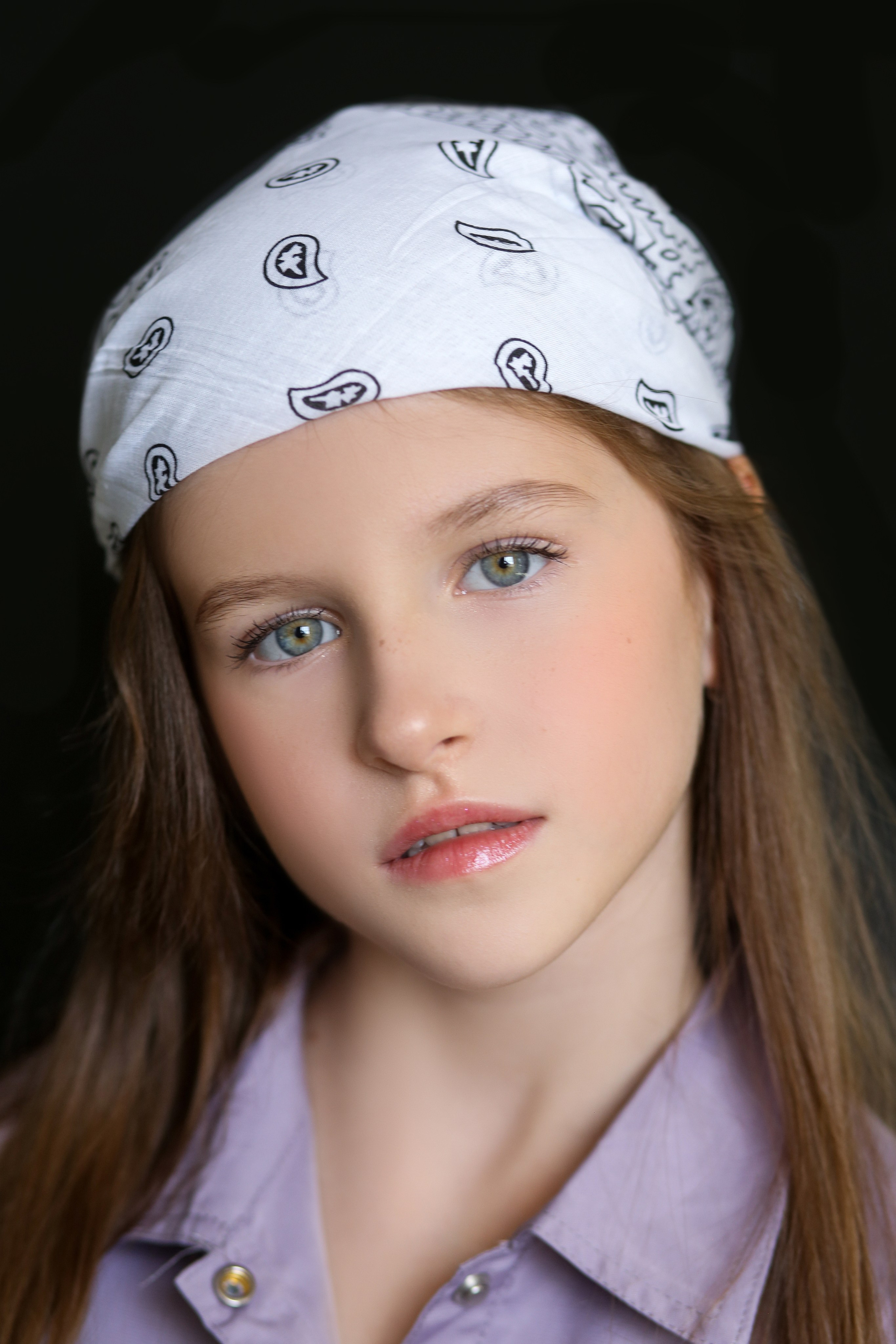 Паскарь Анастасия. Model base