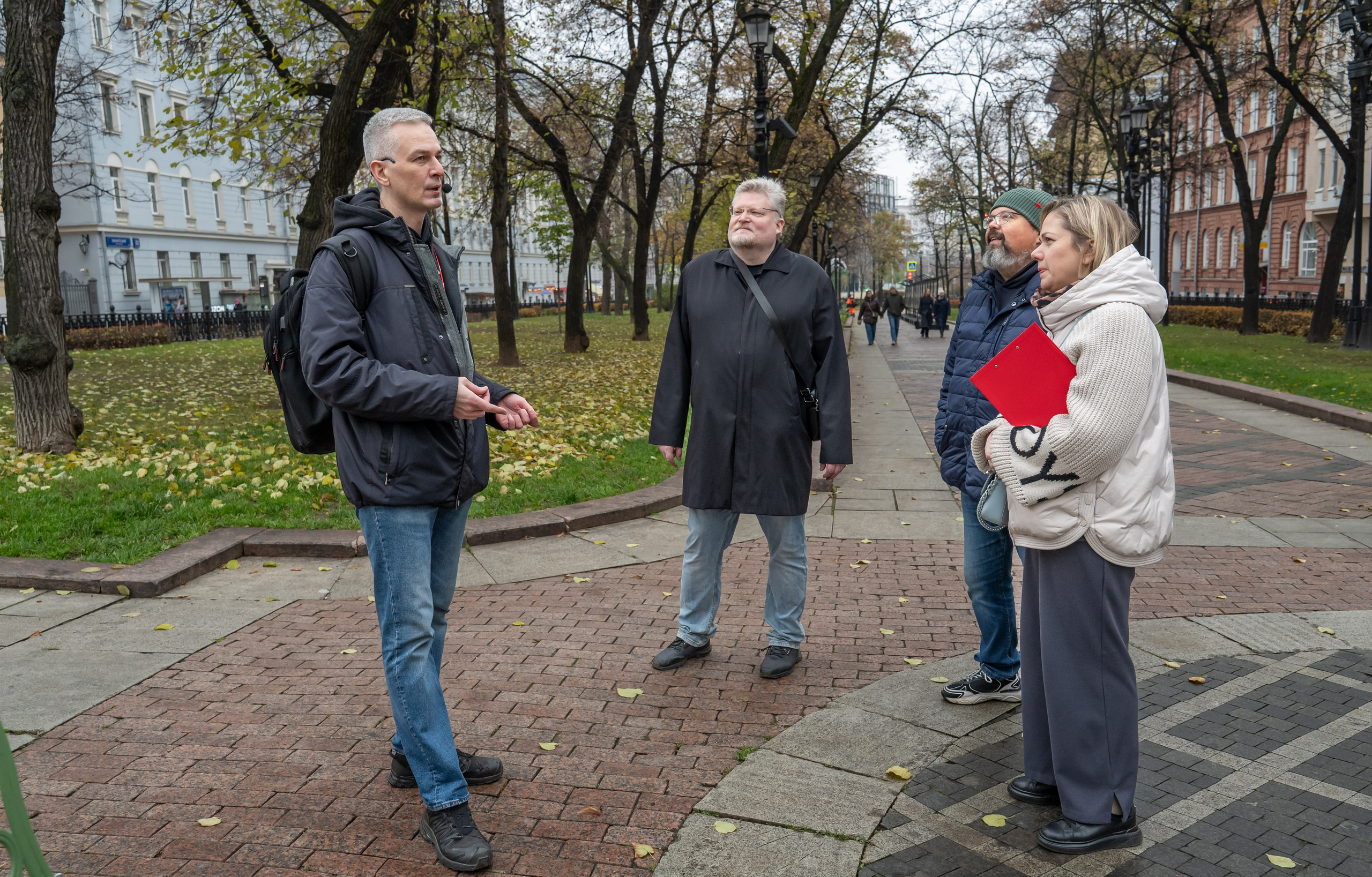 Гид Денис. Фотограф в Москве