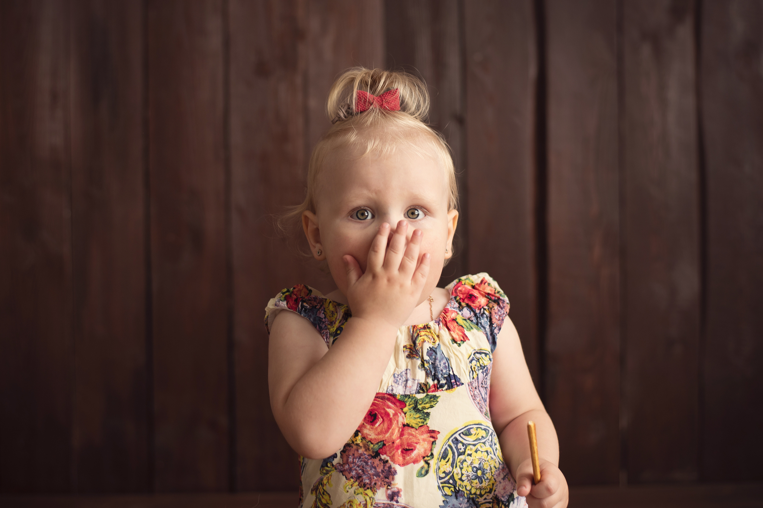 Детские фотографии, фотографии детей, детская фотосессия. Фотограф новорожденных , семейный и  детский фотограф в Пскове Иванова