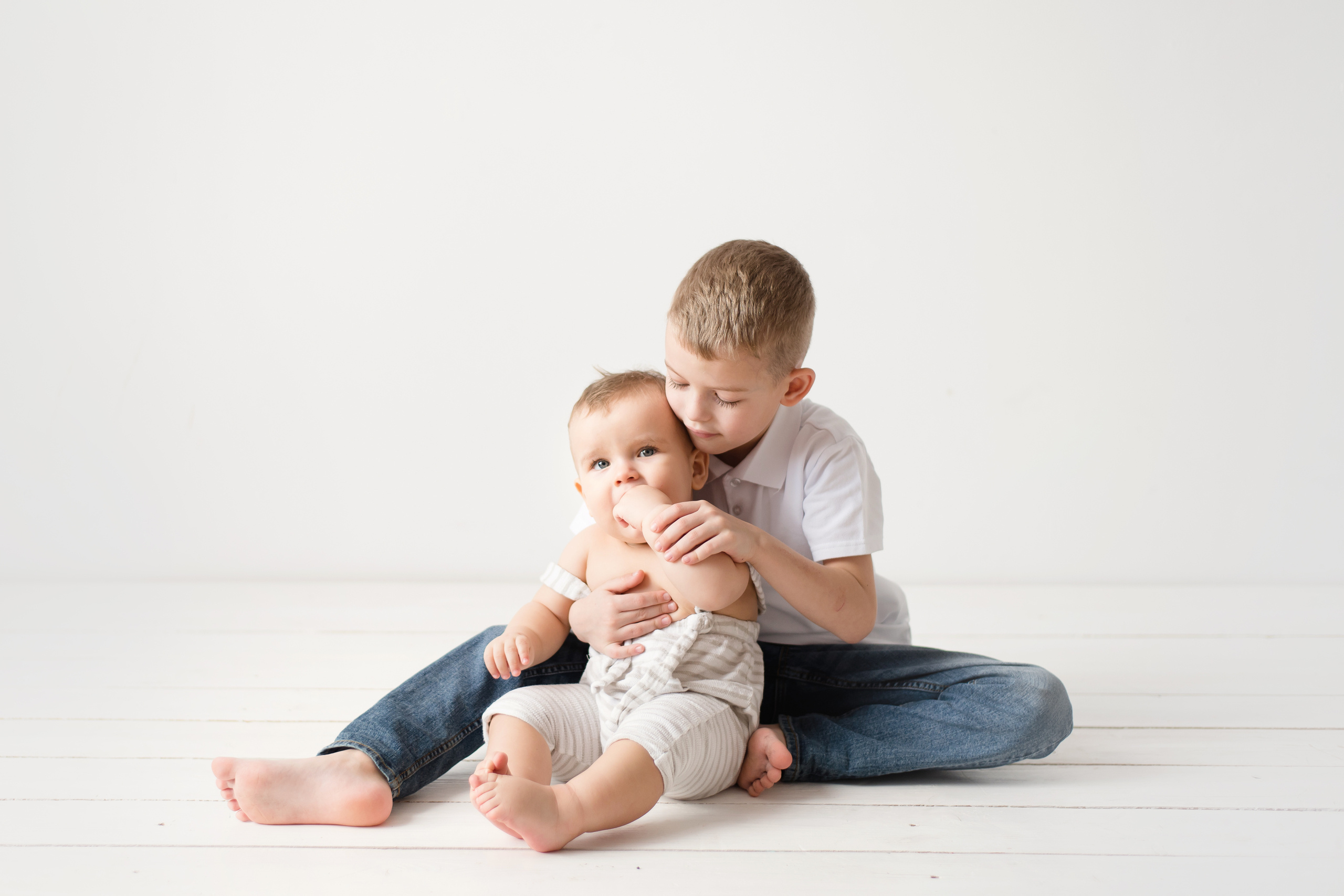 Семейная фотосессия, семейные фотографии, семейный фотограф. Фотограф новорожденных , семейный и  детский фотограф в Пскове Иванова