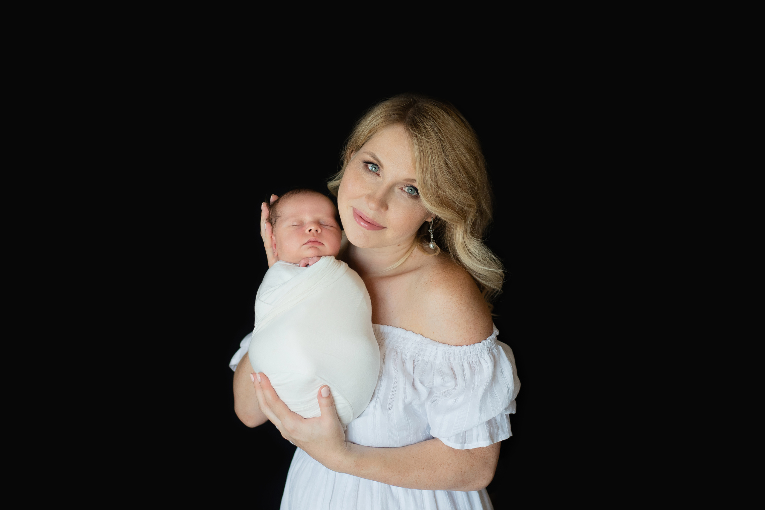 Семейная фотосессия, семейные фотографии, семейный фотограф. Фотограф новорожденных , семейный и  детский фотограф в Пскове Иванова