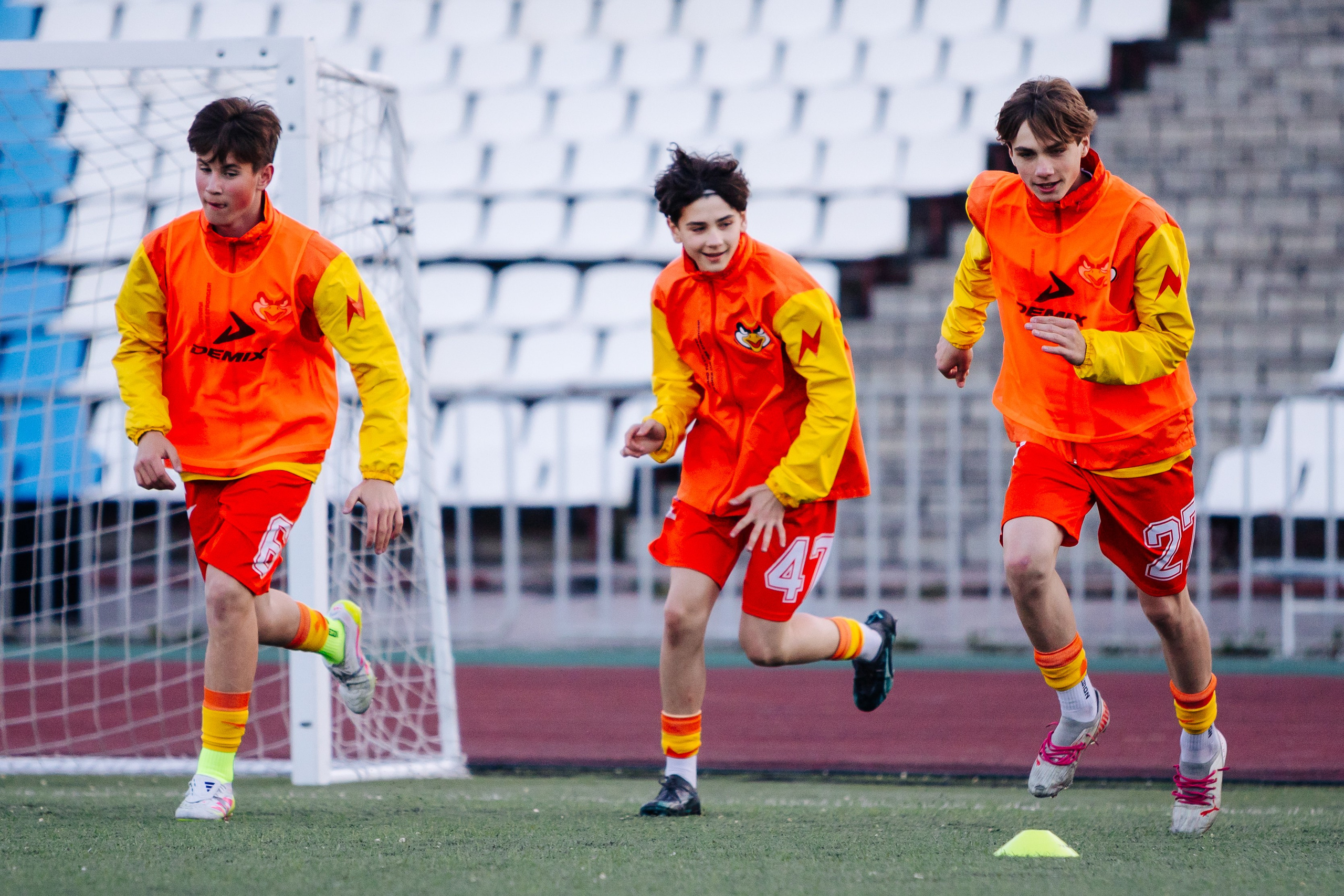 Тренировка ФК «Надеждик-Юниор» // 23.05.25. Денис Прохоров Фотограф в г. Магнитогорск