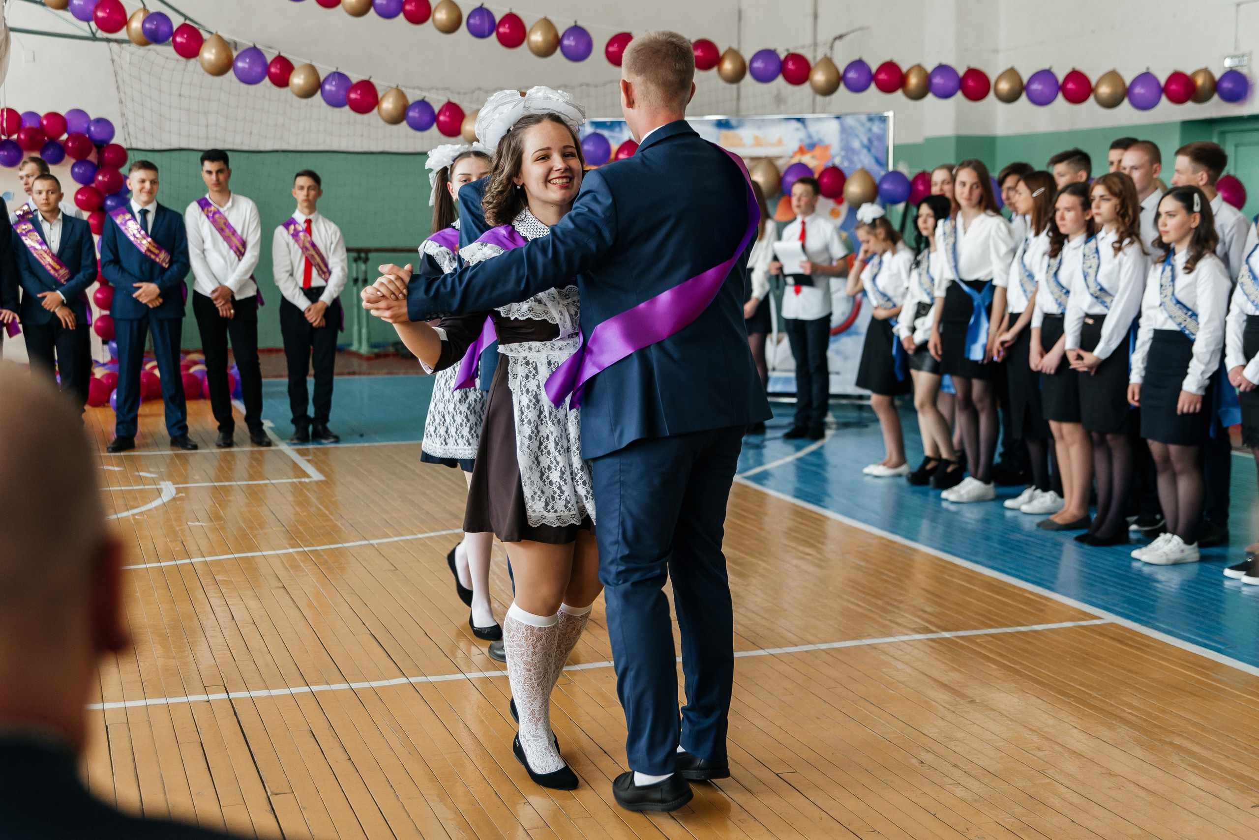 Последний звонок. Фотограф — МАРИЯ МЕДВЕДЕВА