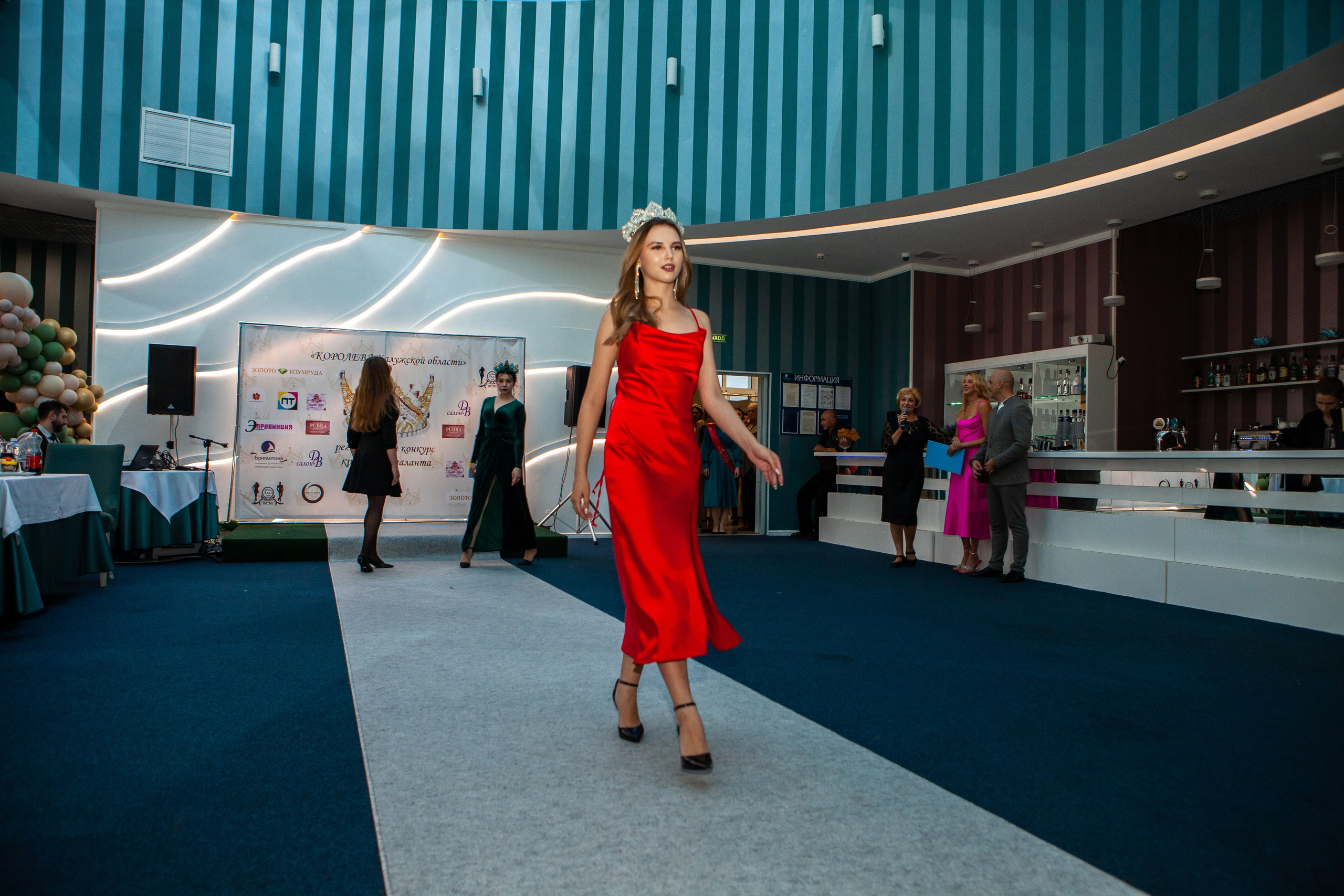 Королева Калужской области. Репортажный, семейный, свадебный, портретный фотограф
