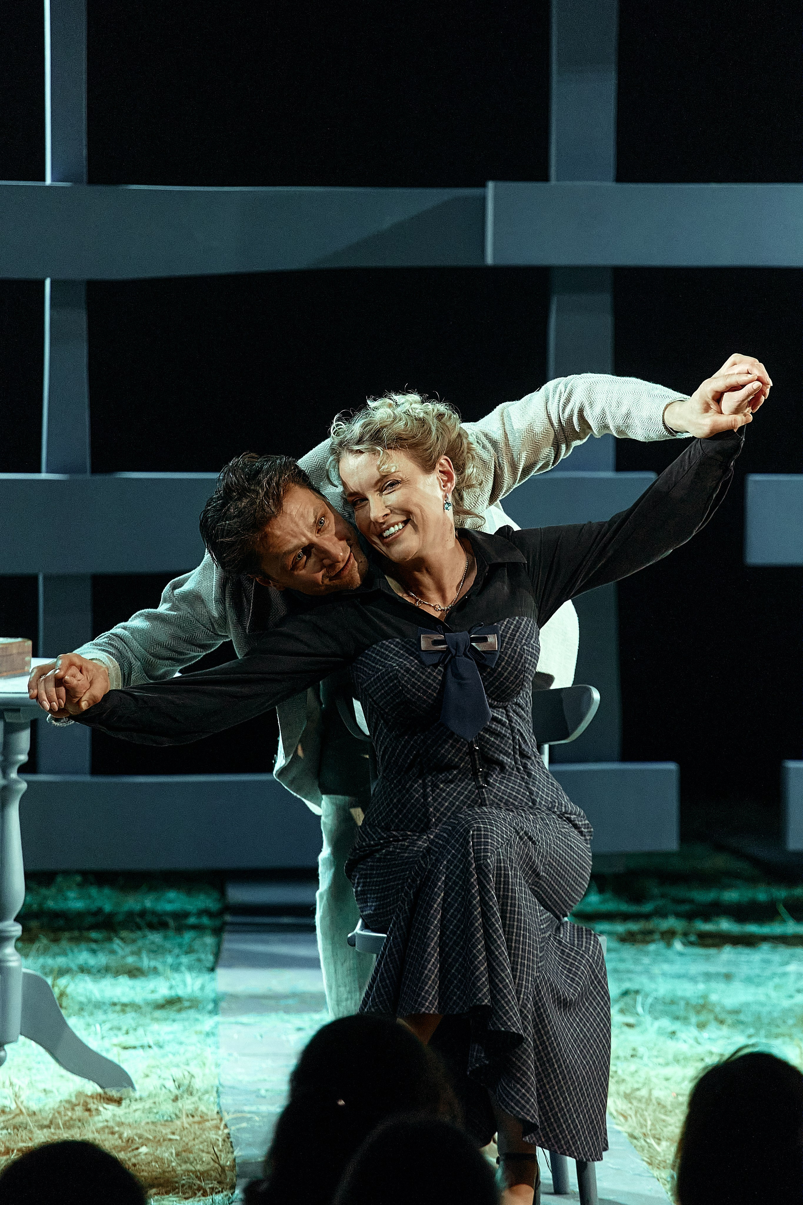 Бесприданница. Приют комедианта. Фотограф Нина Антонова