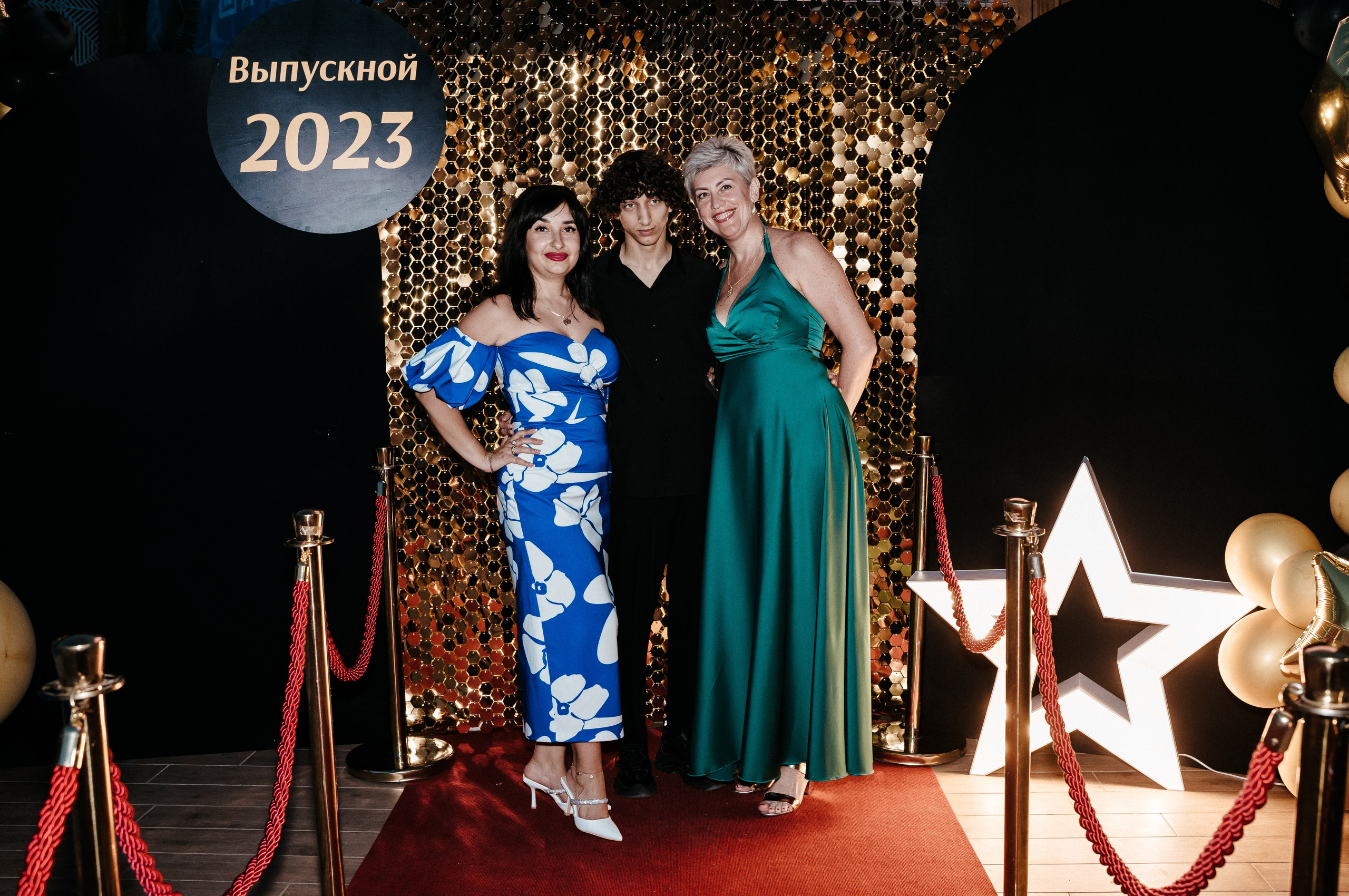 Выпускной «Ribiza». Свадебный фотограф в Симферополе