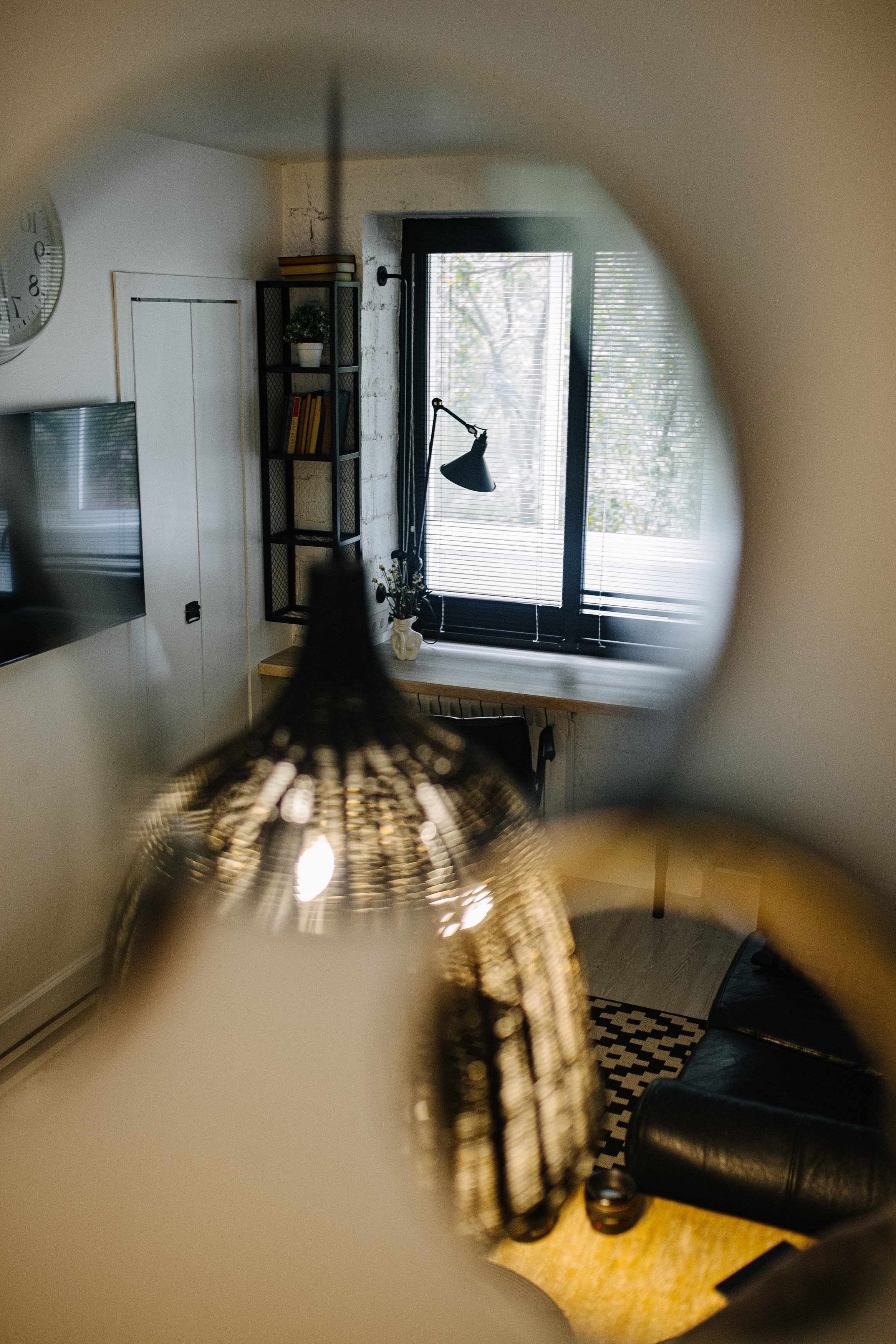 ЧБ лофт 28 кв. м. Фотограф Оля Батист