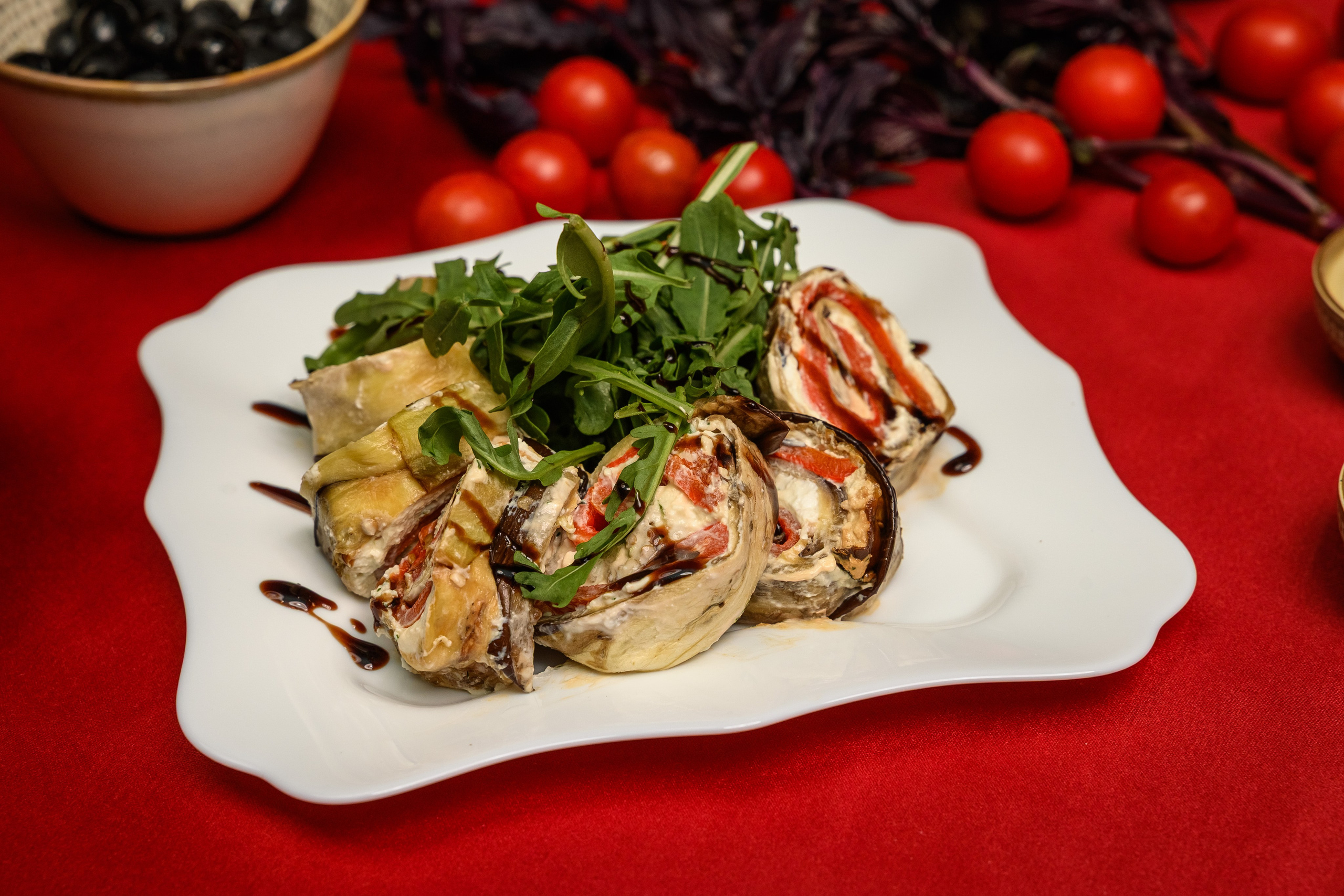 Фуд фотограф Алексей Лукин в Санкт-Петербурге. Фотосъёмка еды для ресторанов и кафе. Фотограф Алексей Лукин. Свадьба, мероприятие, корпоратив, юбилей, фотосессия, портрет. Фотосъёмка в Санкт-Петербурге. Ретушь фотографий