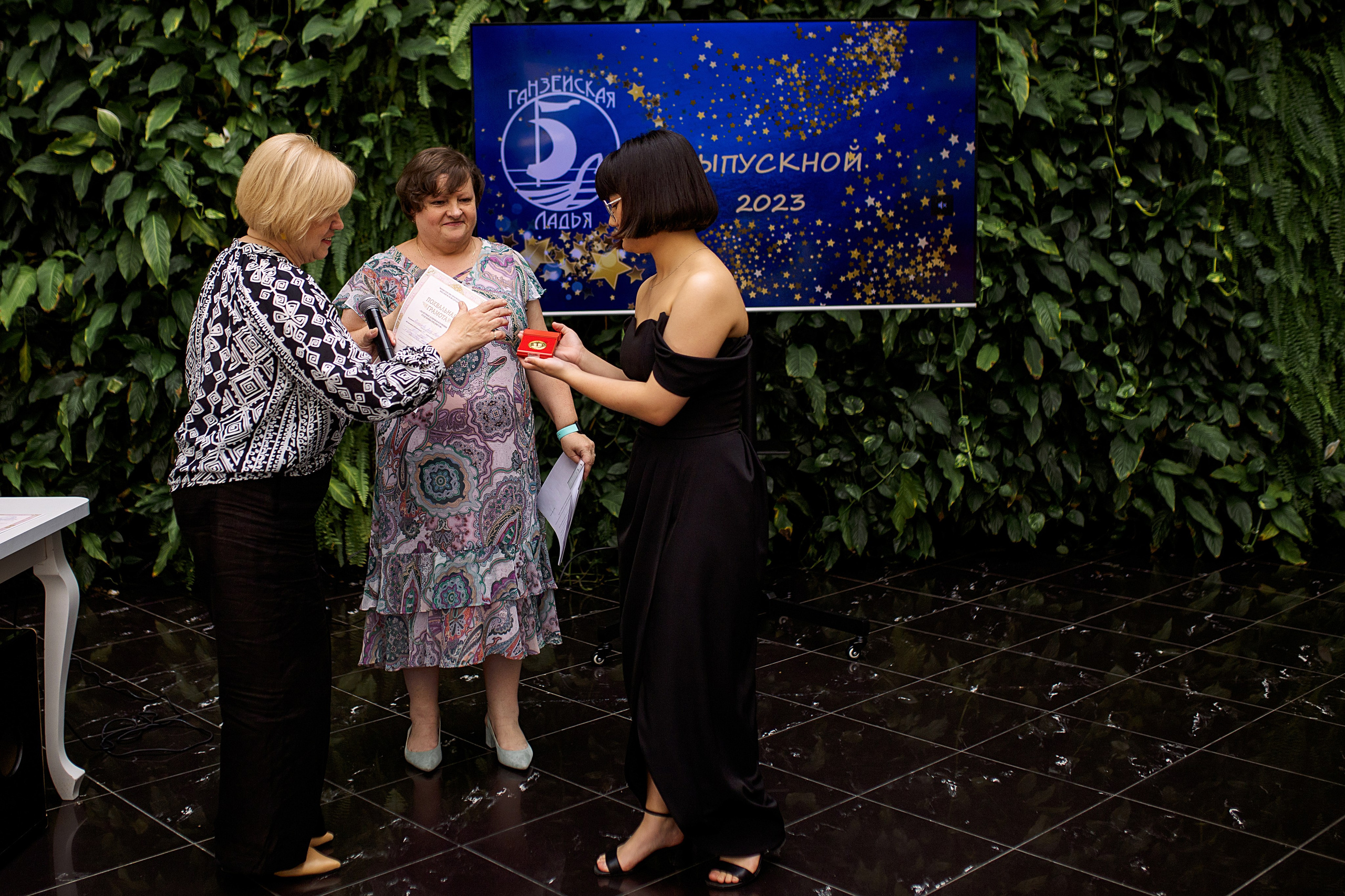 Выпуск лицея Ганзейская Ладья. Свадебный фотограф Калининград Пасюта Данила