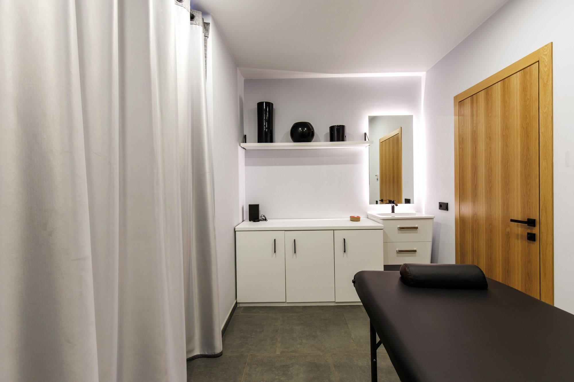 Admiral Bath & Spa Complex. Photographer Ksenia Kolesnikova. Interior, Product, and Portrait Photography in Moscow