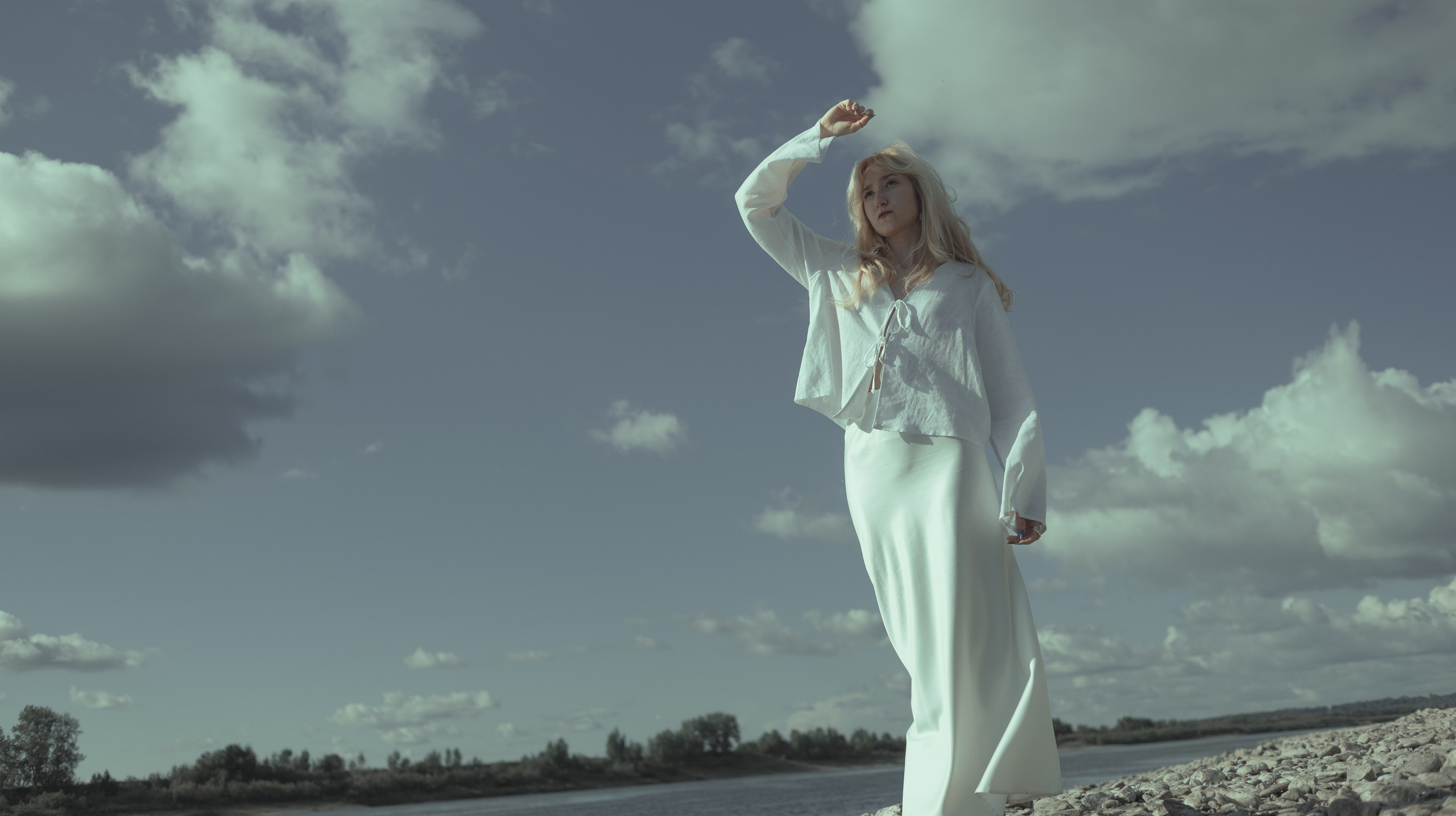 Женский портрет. Главная