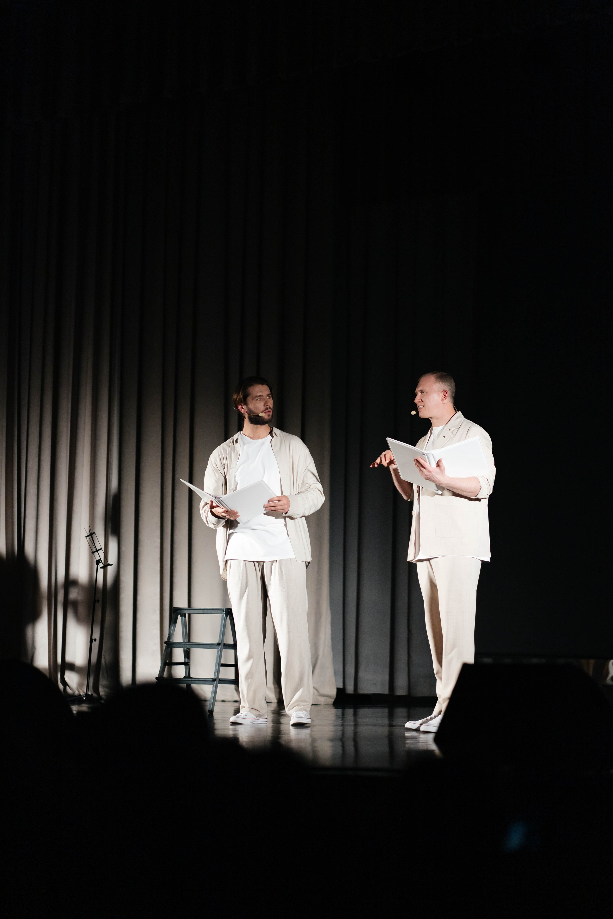 НИТЬЯ " В объятьях неба». Женский фотограф в Оренбурге Ирина Заводчикова