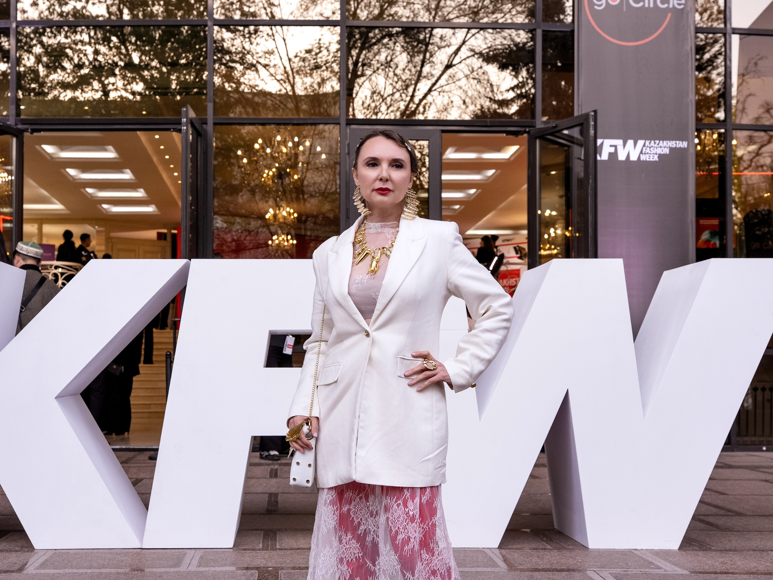 Backstage Day 1. Сайт Алматинского НЮ АРТ, будуар и фэшн фотографа Дениса Карпенко