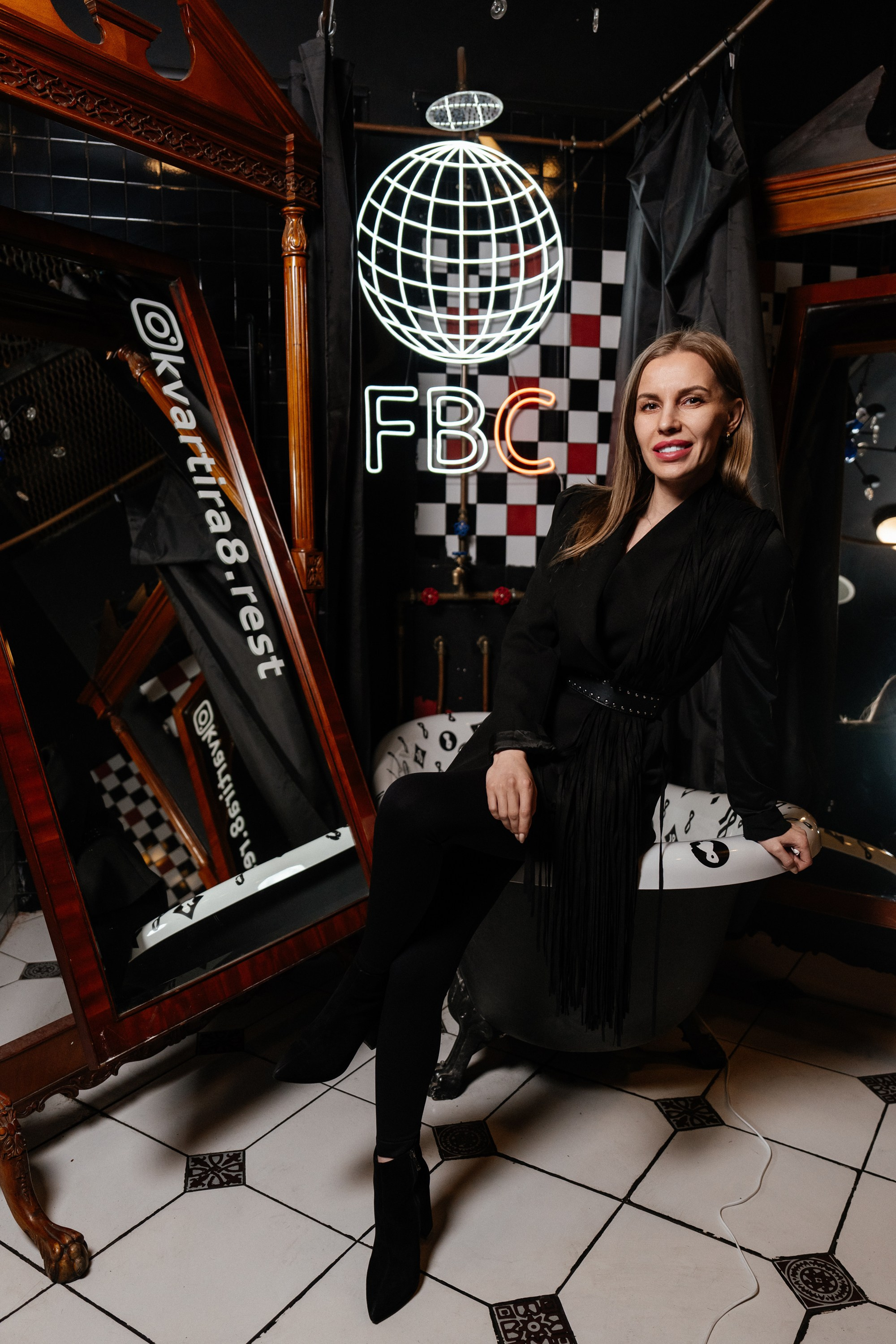 FBC в квартире 8. Андрей Сухинин репортажный свадебный фотограф Санкт-Петербург