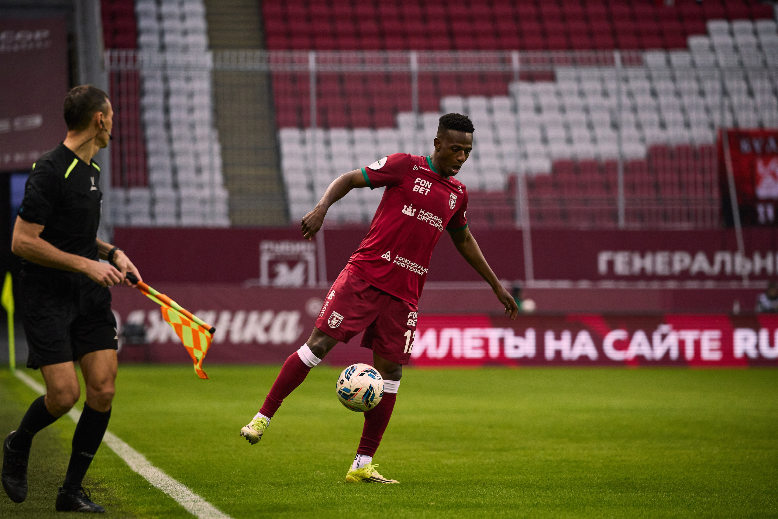 Футбольный матч Рубин — Акрон. Simpleand1