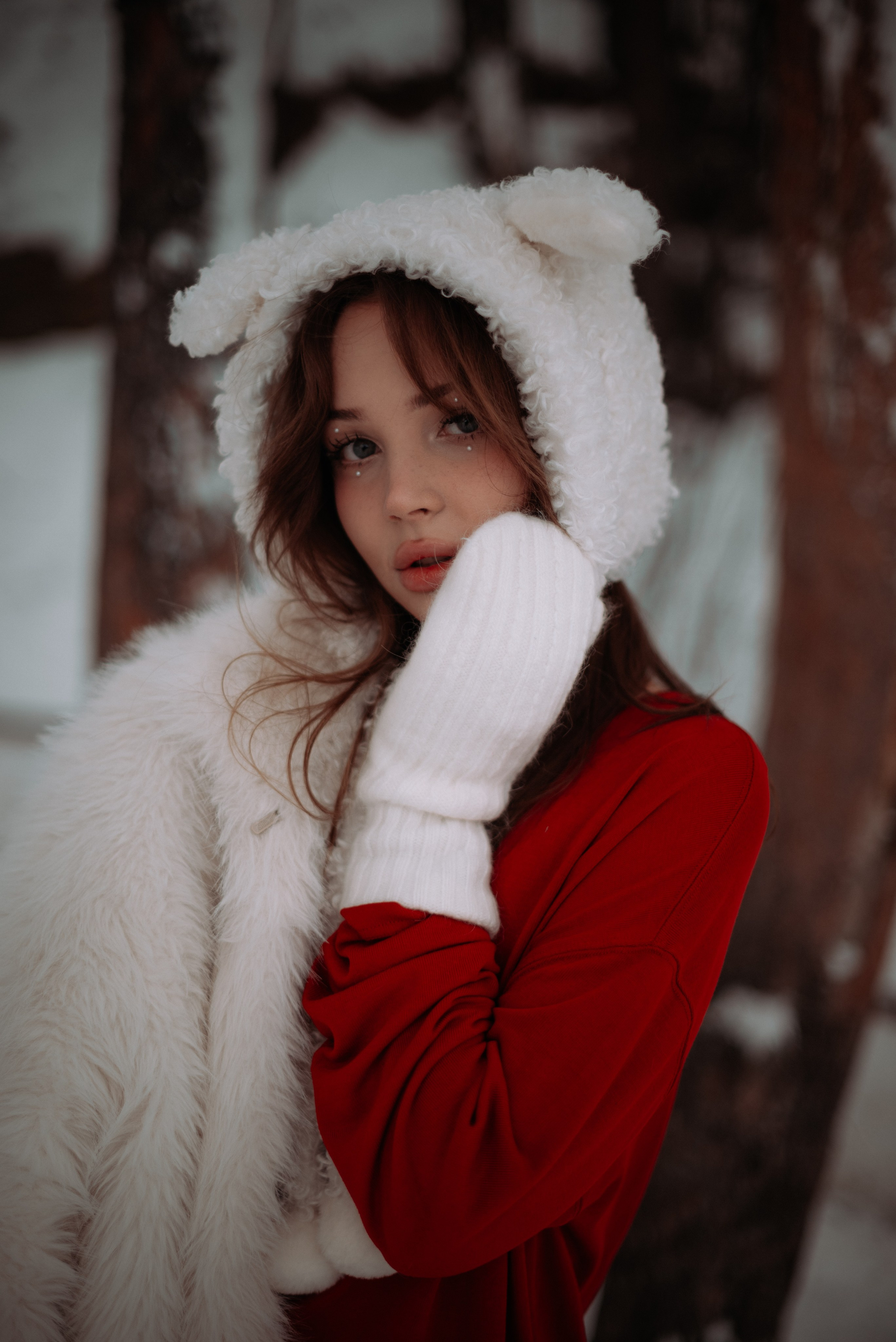Ирина. Женский фотограф. Создатель украшений ручной работы. Модель